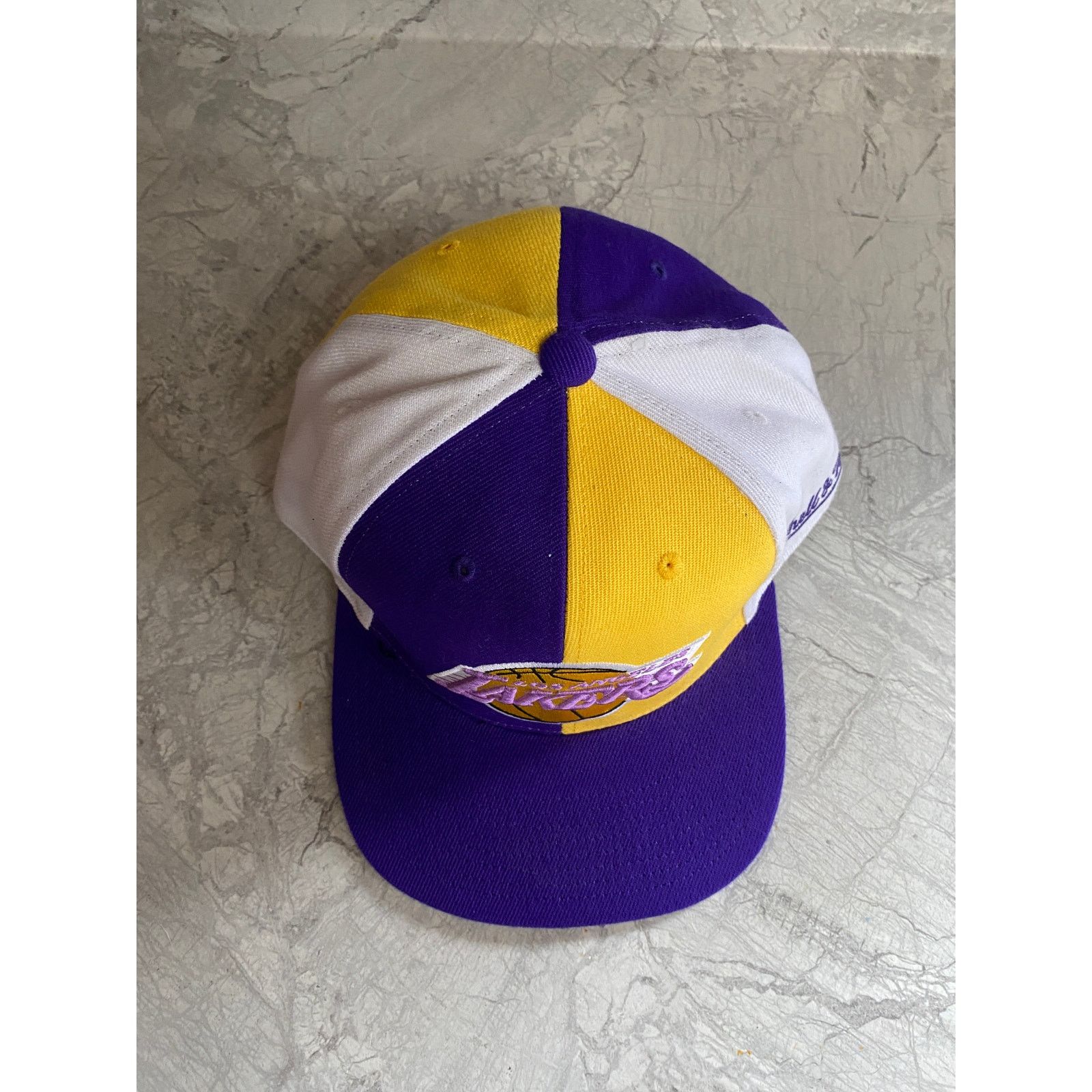 Mitchell & Ness LA Lakers Mitchell & Ness Fitted Hat Size 7 1/2 Size ONE SIZE - 3 Thumbnail