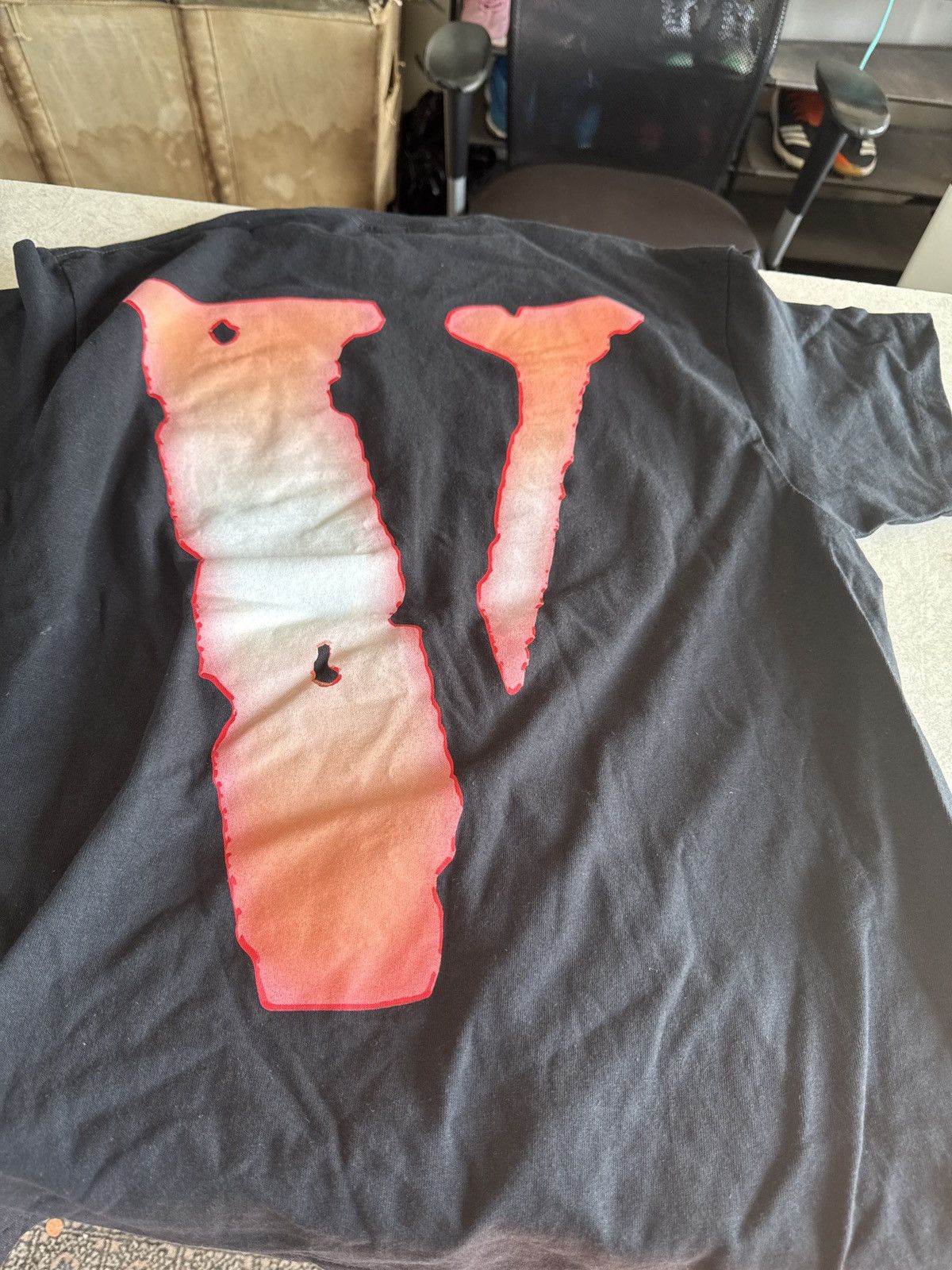 NAV × Vlone Vlone DEMONS PROTECTED BY ANGELS Size US L / EU 52-54 / 3 - 2 Thumbnail