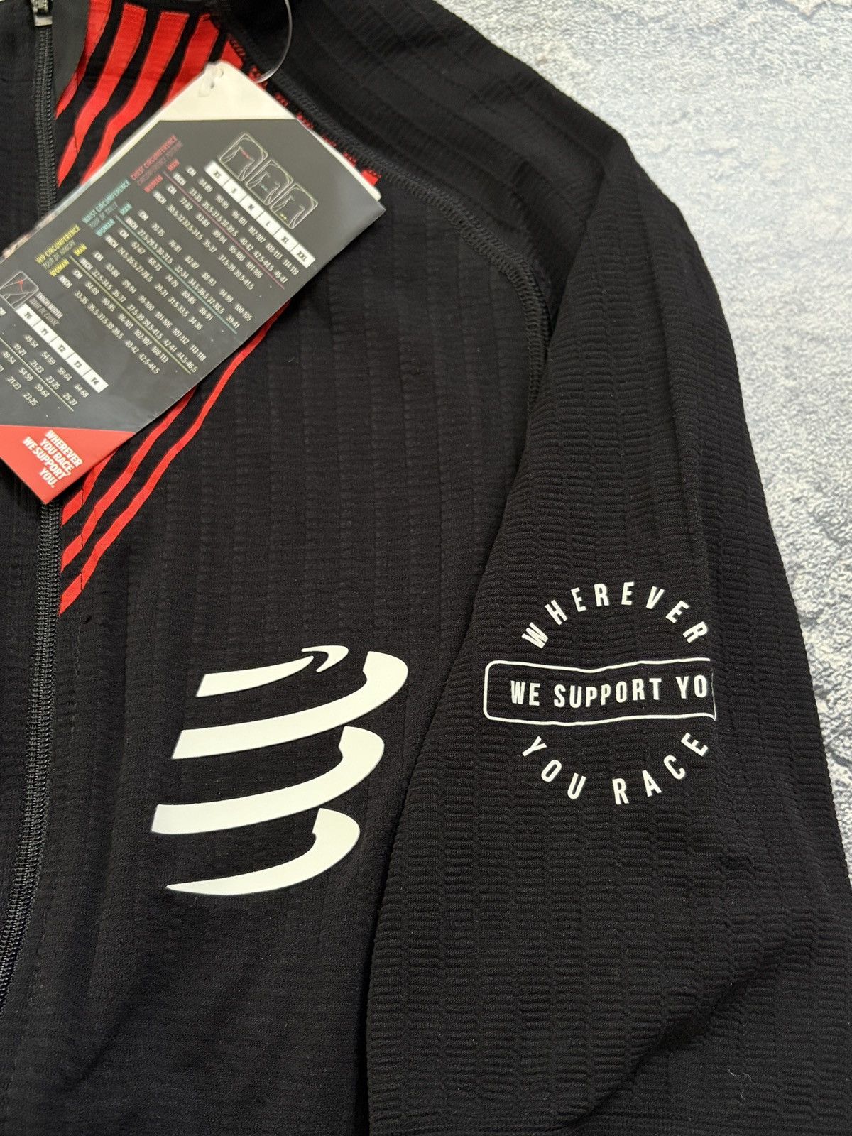 Vintage Compressport Triathlon Postural Aero SS Jersey L Black NWT Size US L / EU 52-54 / 3 - 7 Thumbnail