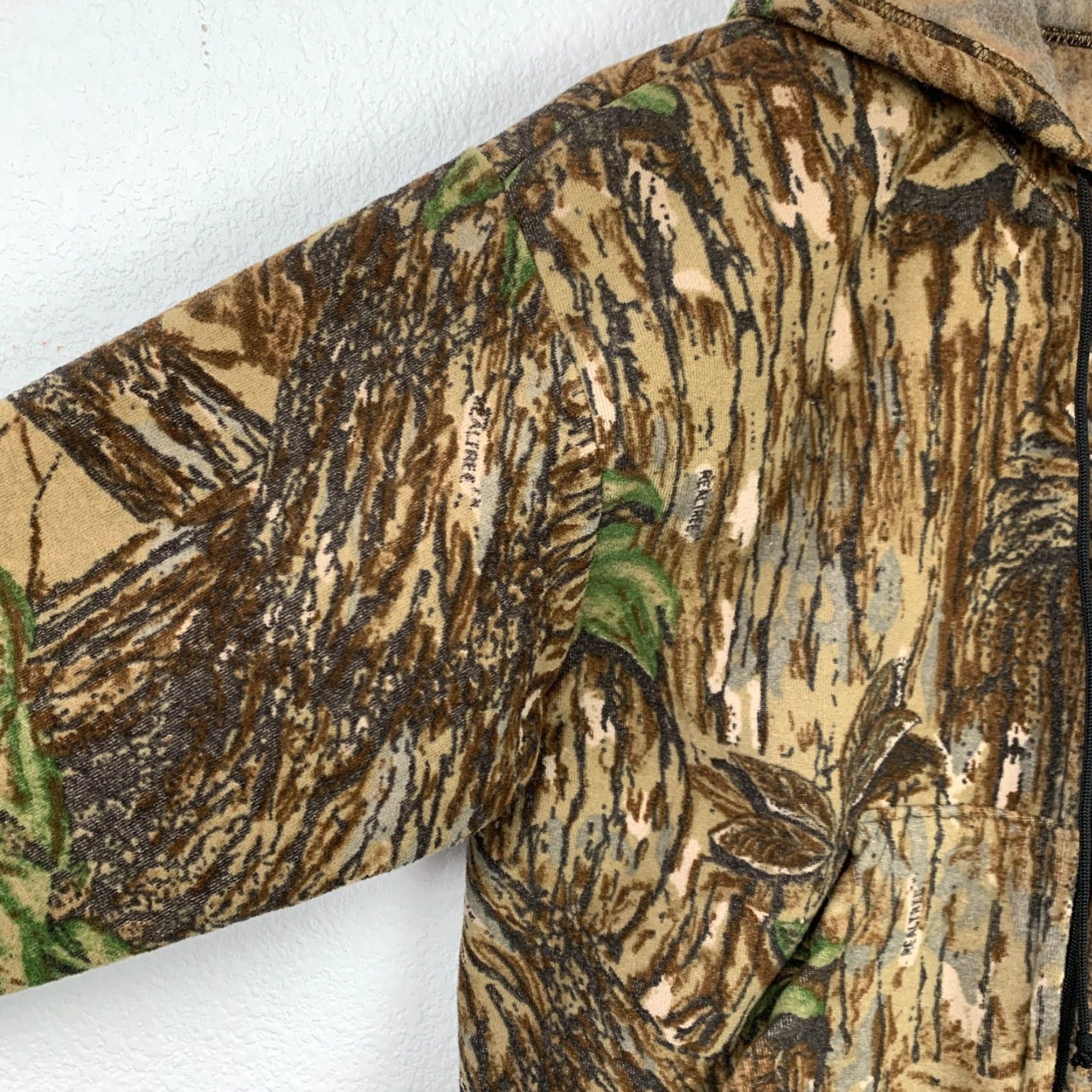 Realtree VINTAGE Sports Afield Realtree Full Zip Polyester Camo Jacket Mens M NWOT Size US M / EU 48-50 / 2 - 2 Thumbnail