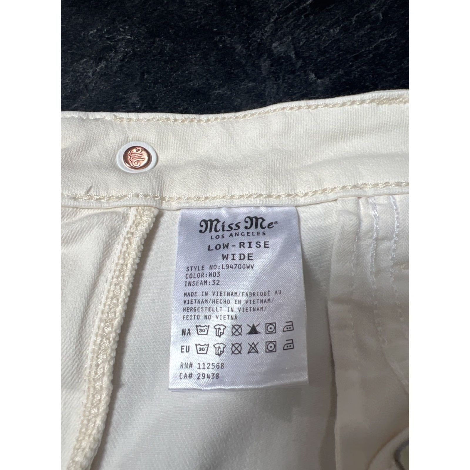 Miss Me Miss Me Jeans Wide-Leg White 30x32 Slim Fit Slimming Regular Women Pants Size 30" / US 8 / IT 44 - 5 Thumbnail