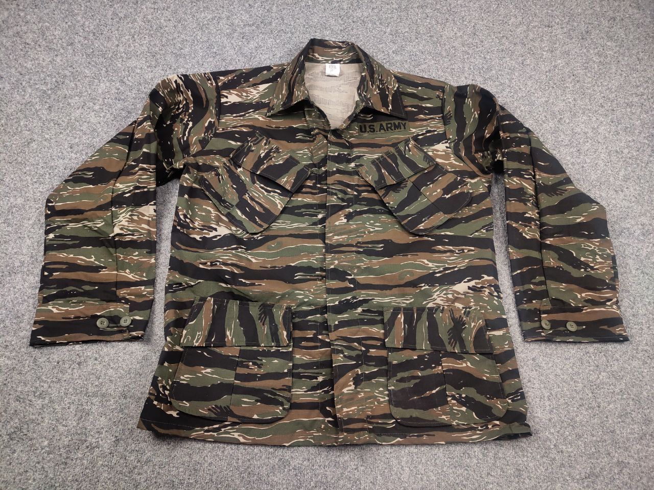 Vintage Vintage US Army Tiger Stripe Camo Combat Military Jacket Size US L / EU 52-54 / 3 - 3 Thumbnail