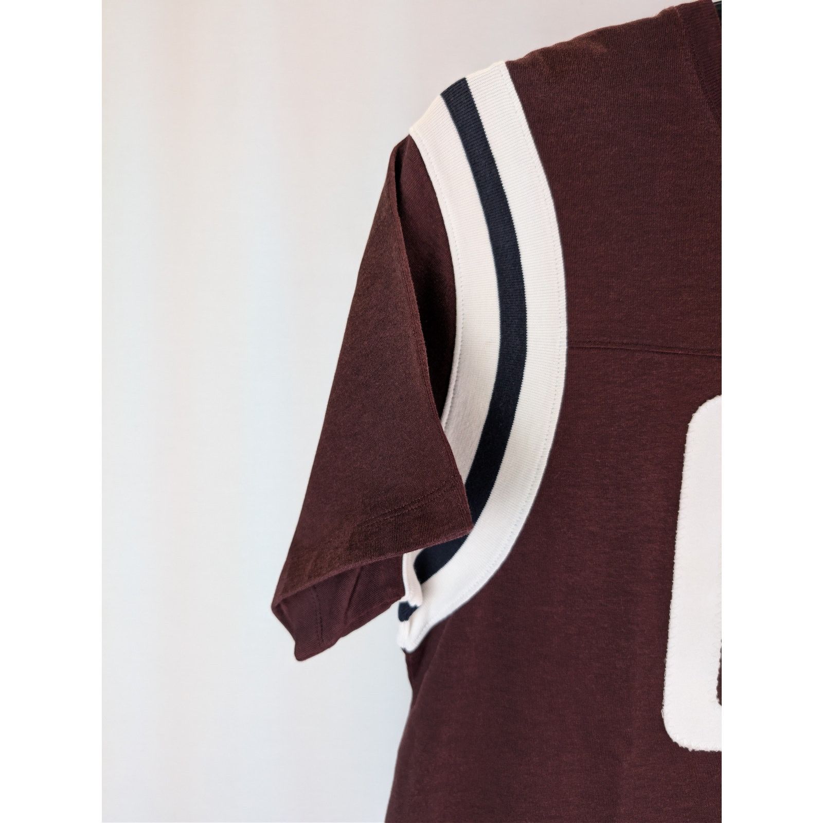 Loewe o1rshd1 '00' number regular-fit T-shirt in burgundy Size US S / EU 44-46 / 1 - 6 Thumbnail