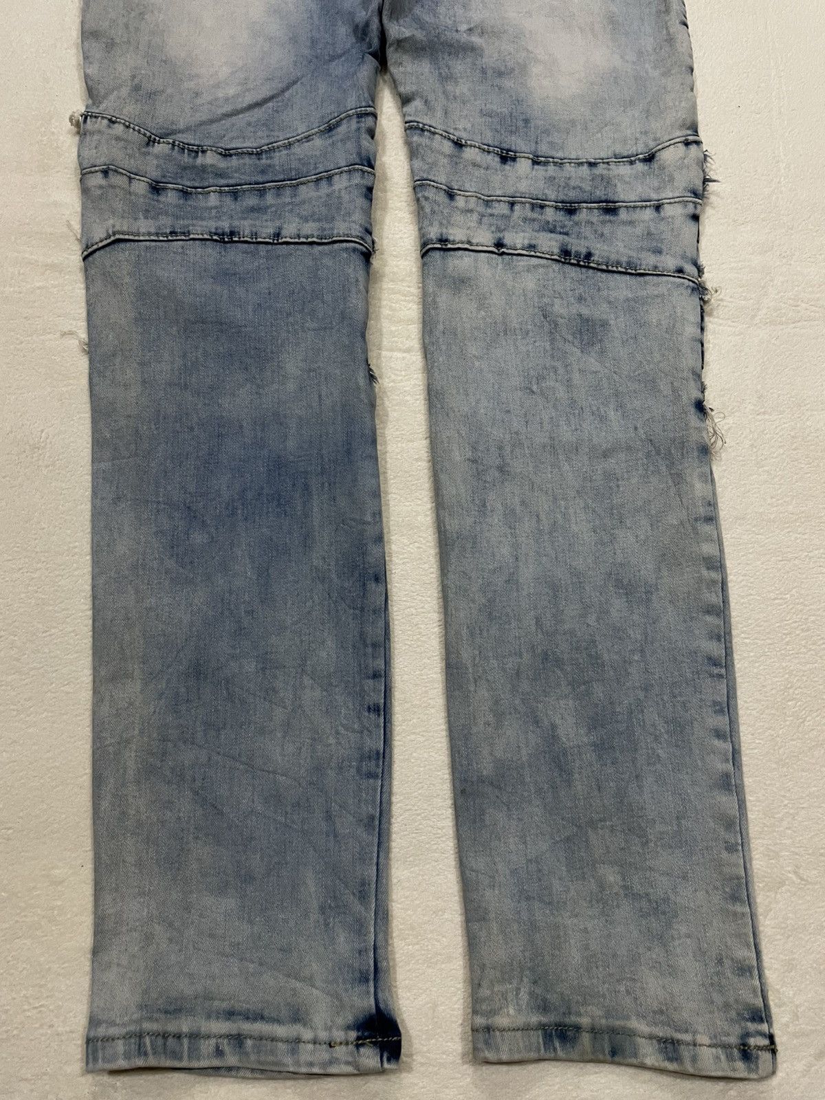 Japanese Brand Vintage One Culture Distressed Mudwash Faded Denim Jeans Size US 32 / EU 48 - 14 Thumbnail