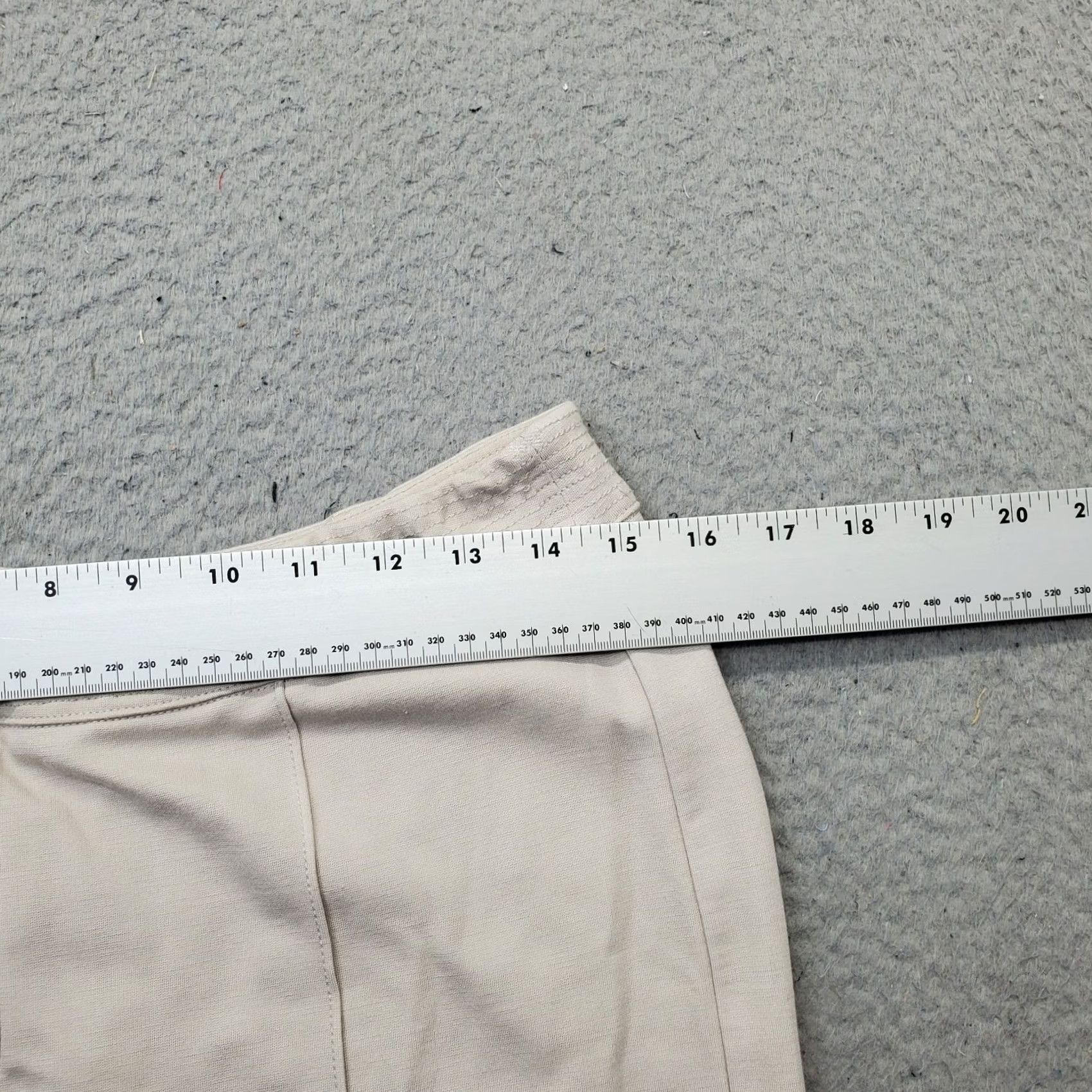 Soft Surroundings Soft Surroundings Pants Women's M Ponte Tan Stretch Seamed Front Waistband Brown Inseam 27" Flat Front Casual Womens Size M Size 32" / US 10 / IT 46 - 6 Thumbnail