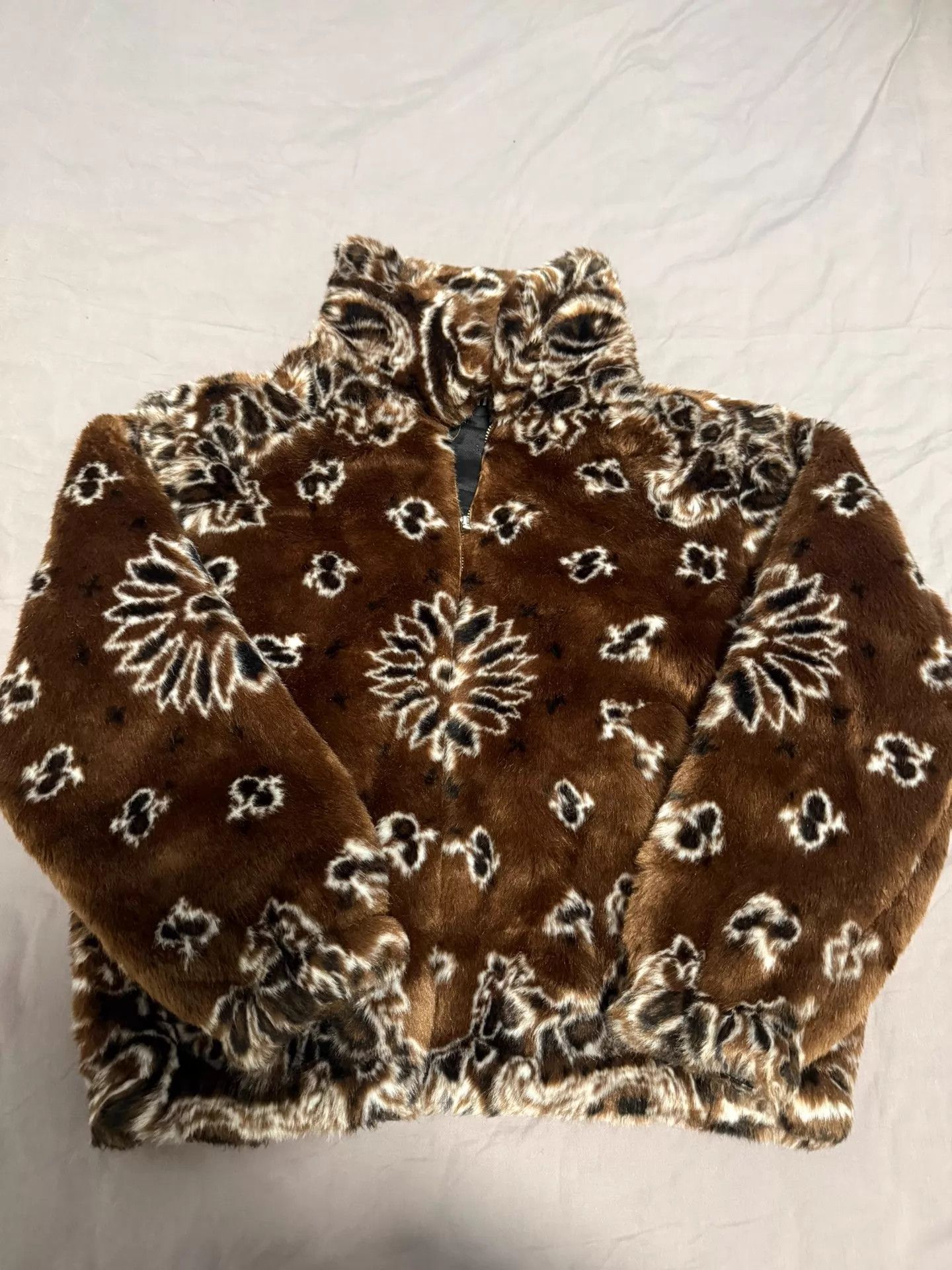 Supreme Supreme Faux Fur Paisley Brown S Jacket Size US S / EU 44-46 / 1 - 1 Thumbnail