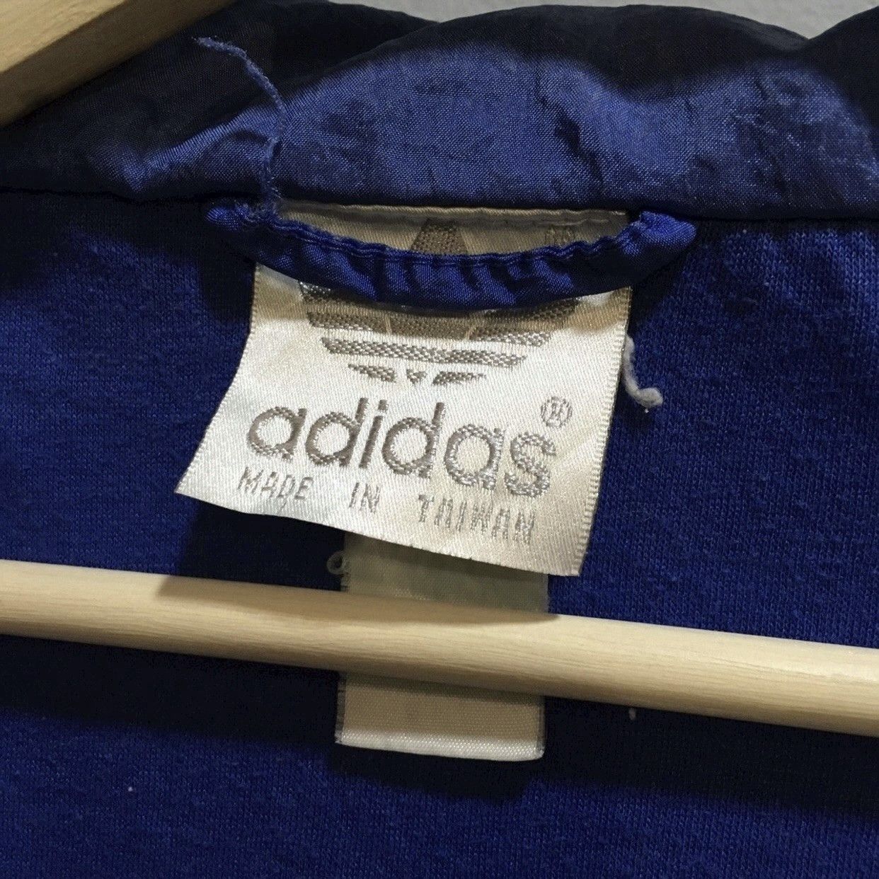 Adidas RARE Vintage 90s Adidas Trefoil Logo Windbreaker Retro Sport Size US M / EU 48-50 / 2 - 6 Thumbnail