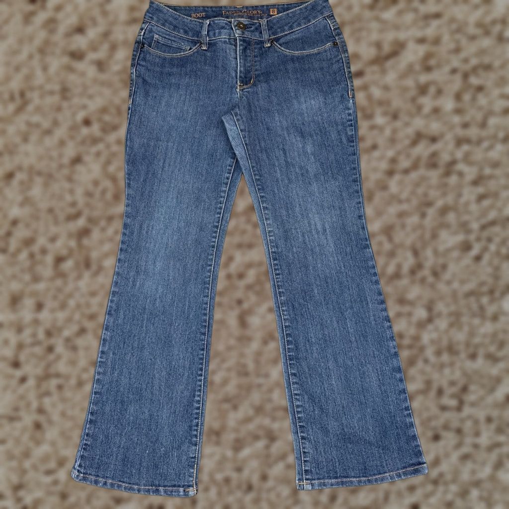 Faded Glory VINTAGE Faded Glory Jeans Womens 8 Blue Bootcut Stretch Denim Mid Rise Embroidered 29x28 Size 30" / US 8 / IT 44 - 1 Thumbnail