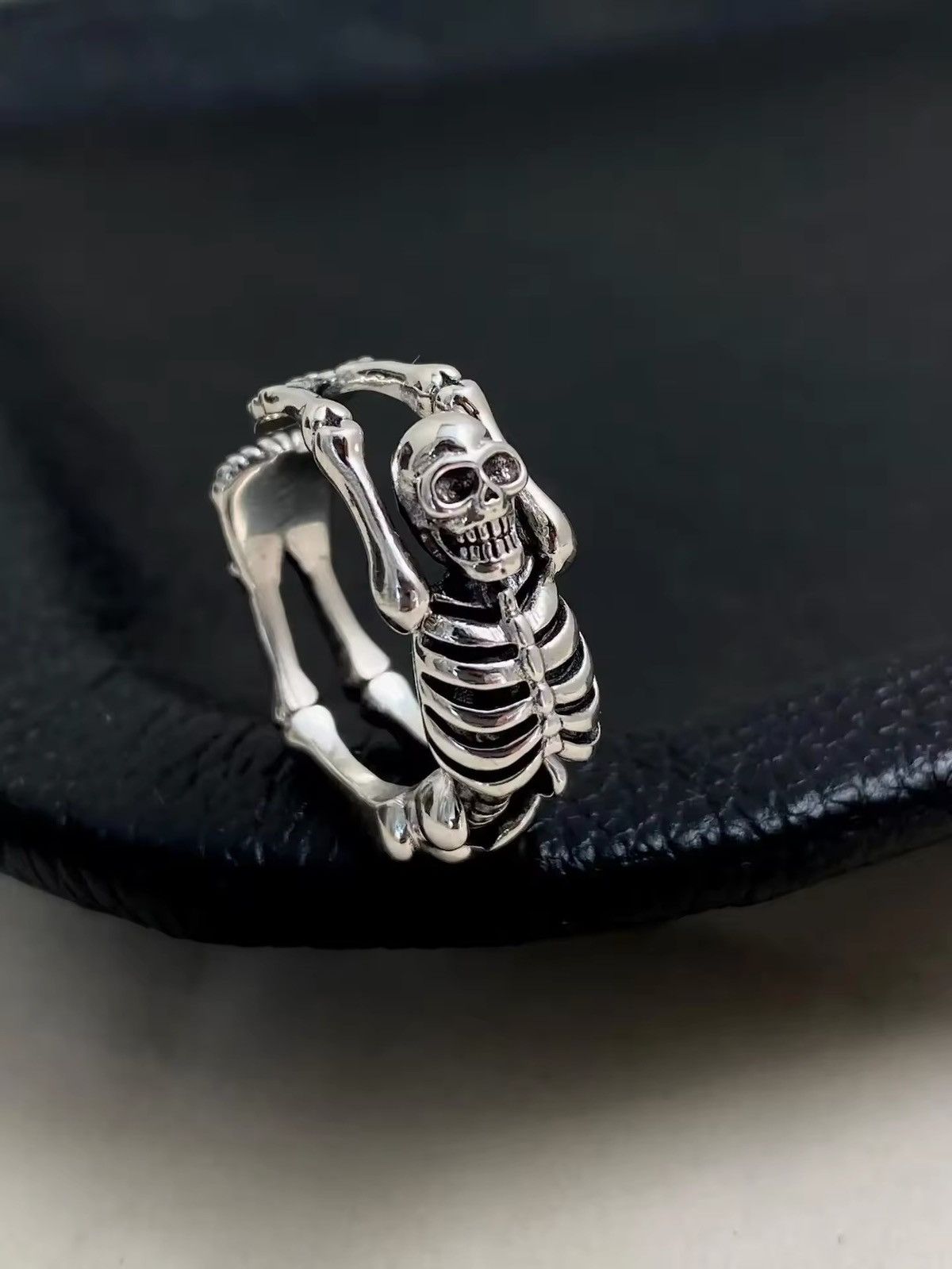 Jewelry x Skulls Skaleton Adjustable Ring in Silver, Men's