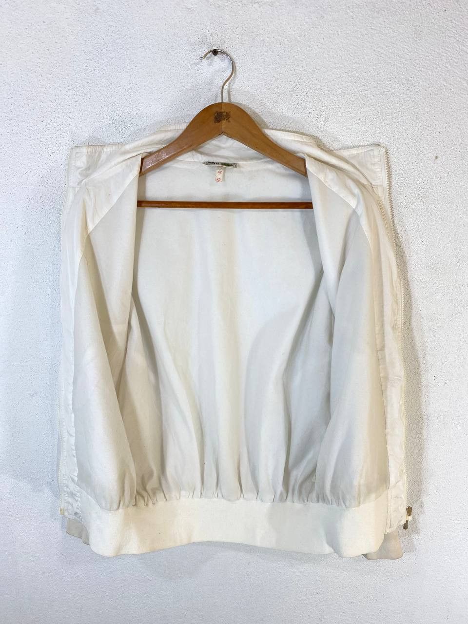 Lacoste vintage lacoste white bomber style jacket Size US L / EU 52-54 / 3 - 7 Thumbnail