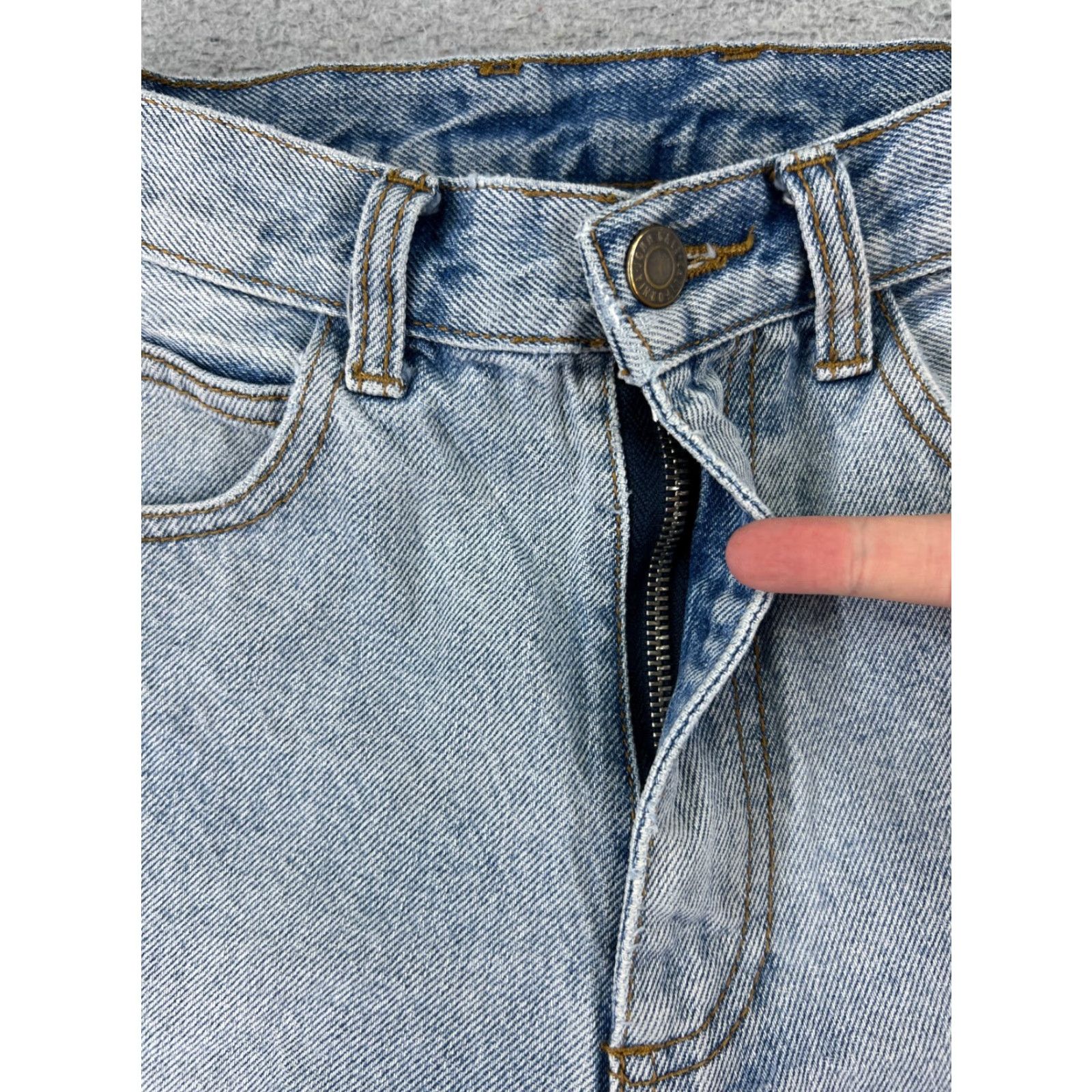 Denime VINTAGE J Galt Shorts Womens Small Blue Denim Cutoff Low Rise Cotton Distressed 22x3 Size 28" / US 6 / IT 42 - 6 Thumbnail