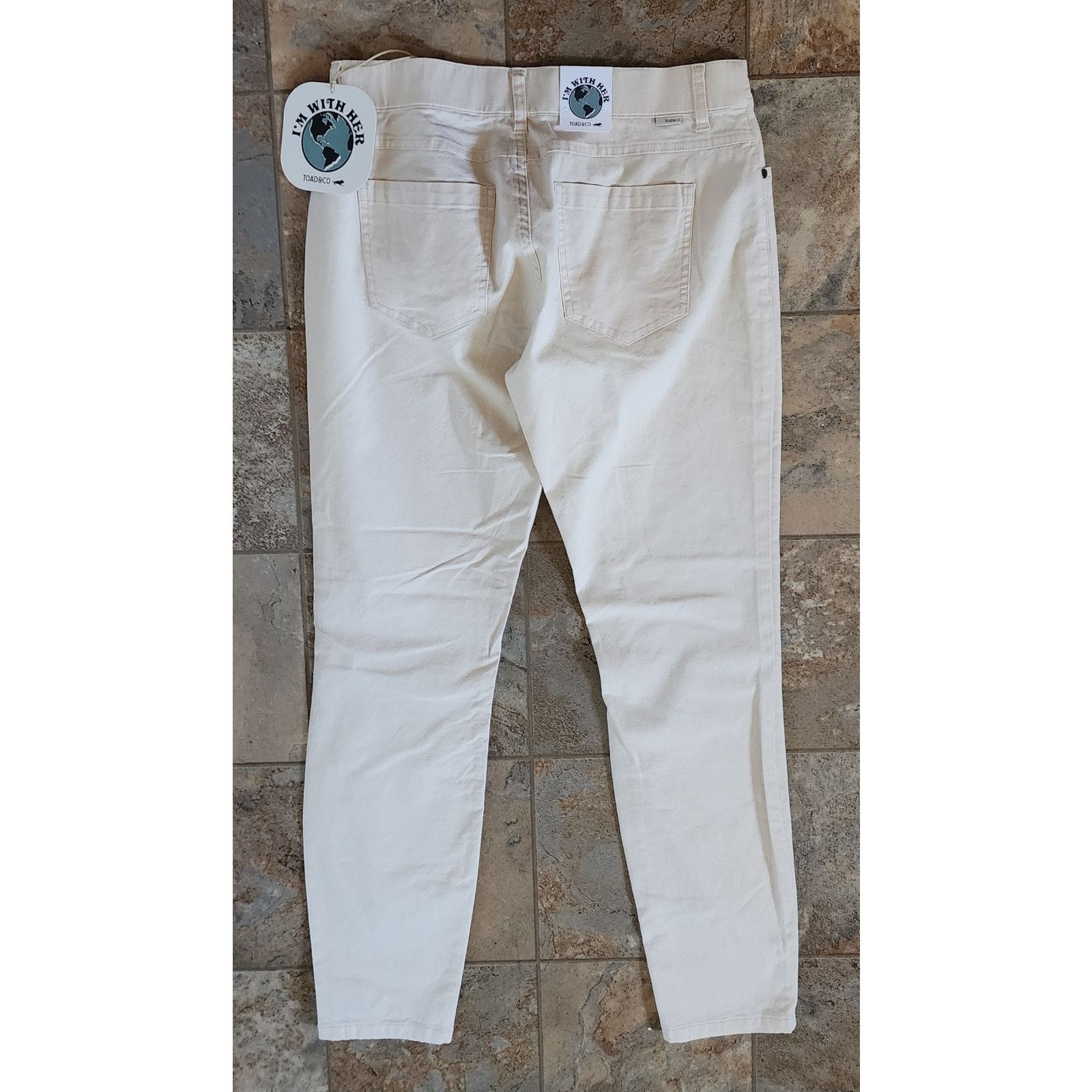 Toad&Co Denim Ankle Crop Jeans. Toad & Co Earthworks Ankle Pant Size 32" / US 10 / IT 46 - 2 Thumbnail