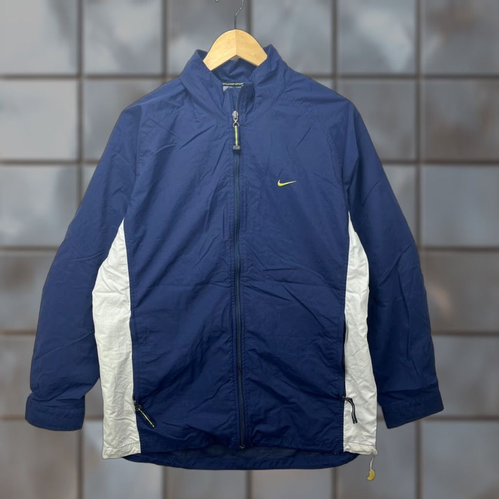 Nike VINTAGE Nike Swoosh Windbreaker Jacket Medium Men Blue Windbreaker 90s Nike Mens Size US M / EU 48-50 / 2 - 1 Thumbnail
