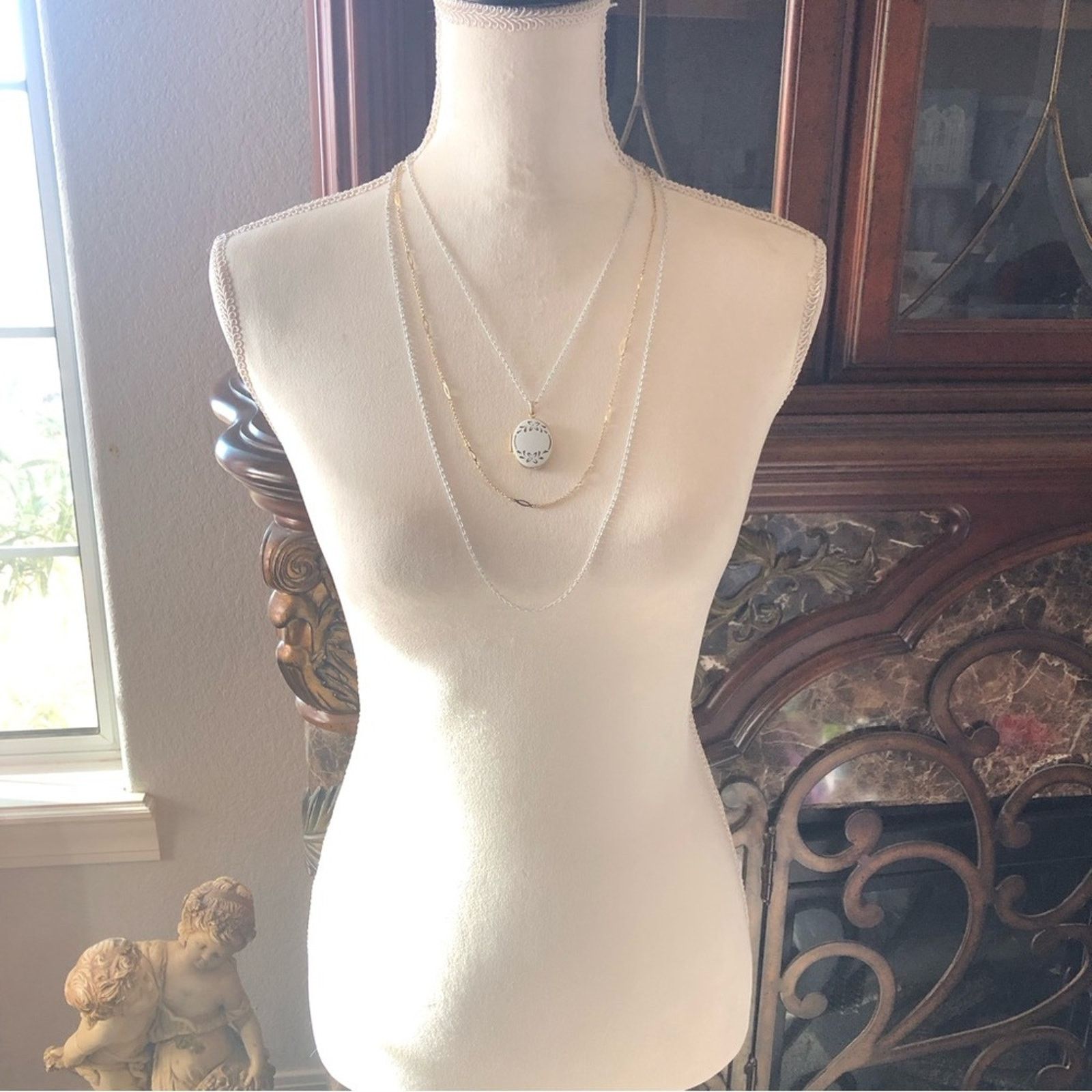 Vintage Vintage 70s-80s triple layered chain locket necklace Size ONE SIZE - 10 Thumbnail