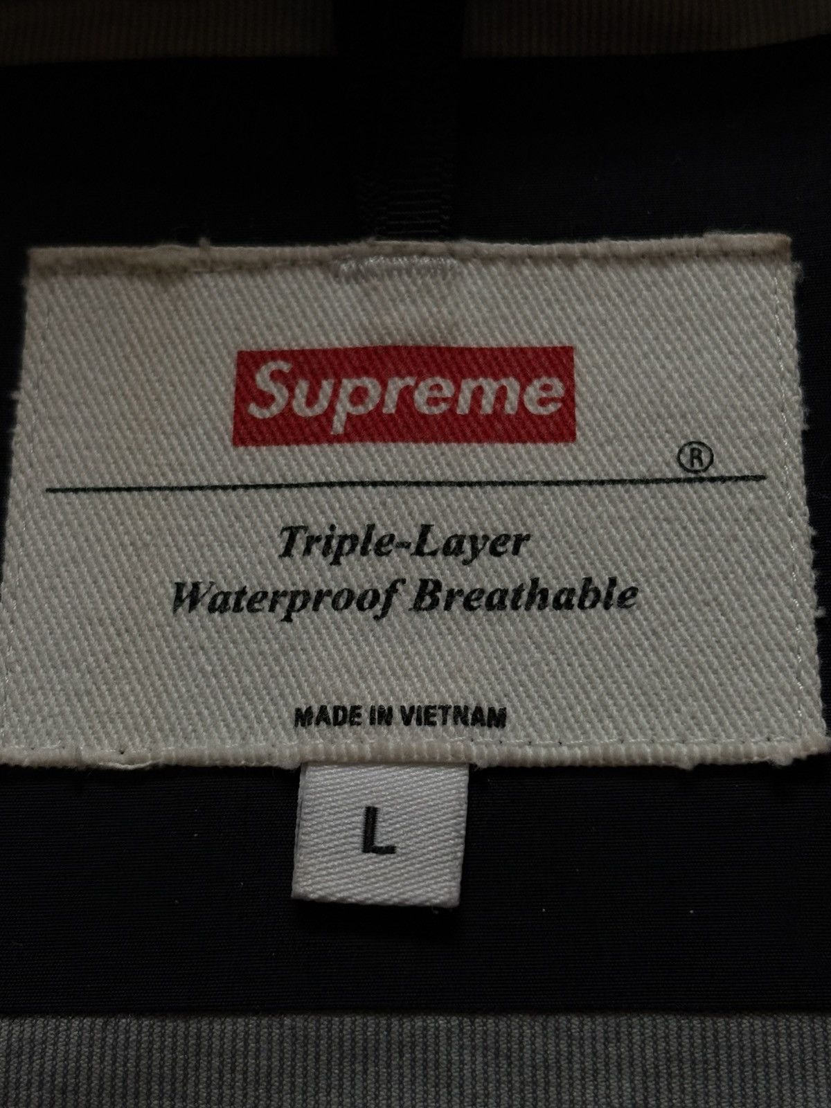Supreme Supreme Chito Dogtape Raincoat Size US L / EU 52-54 / 3 - 7 Thumbnail