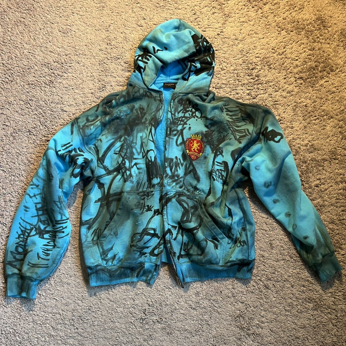Balenciaga Balenciaga Skater Graffitti Hoodie | Grailed Balenciaga Balenciaga Skater Graffitti Hoodie | Grailed