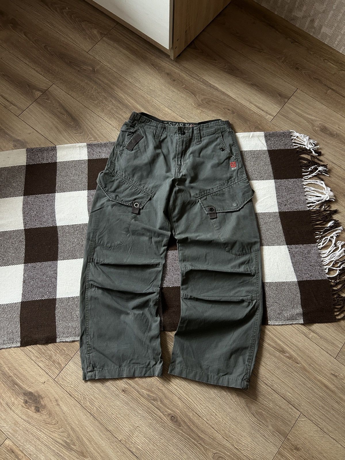 G-Star × Vintage Vintage G Star Raw mens cargo multi-pocket pants y2k Size US 30 / EU 46 - 1 Thumbnail