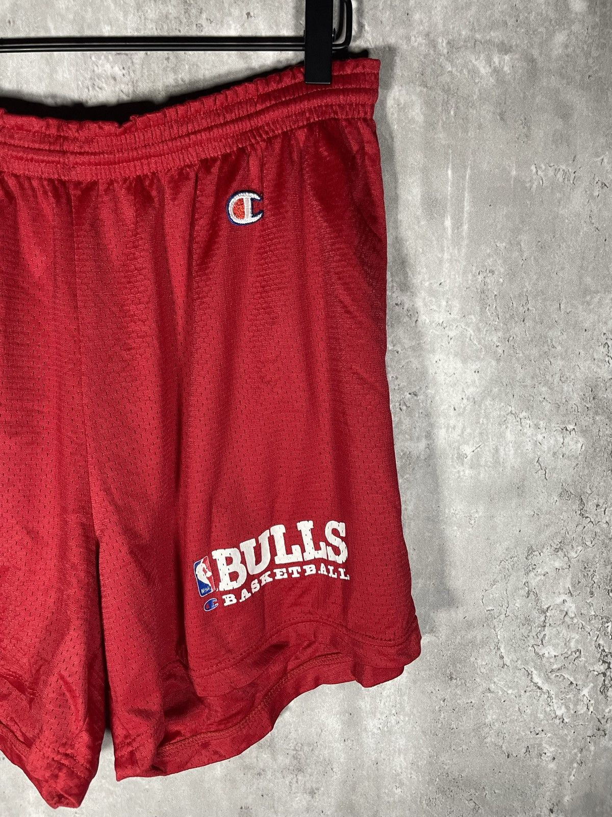 Jordan Brand × NBA × Vintage Vintage 90s Chicago Bulls Champion Jersey Shorts Size US 40 / EU 56 - 3 Thumbnail