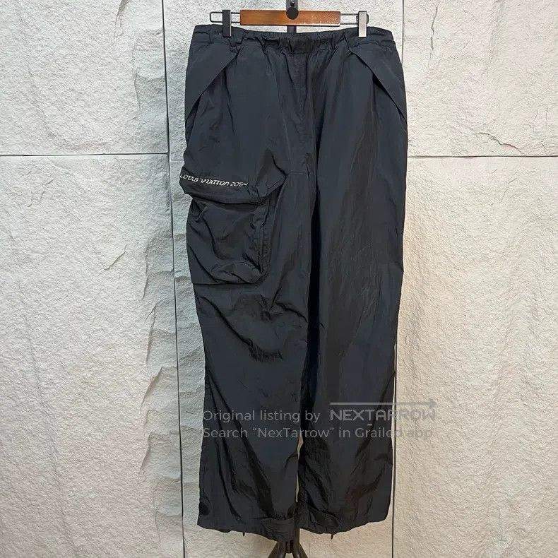 Louis Vuitton Louis Vuitton 2054 series nylon overalls and sports pants Size US 44 / EU 60 - 1 Thumbnail