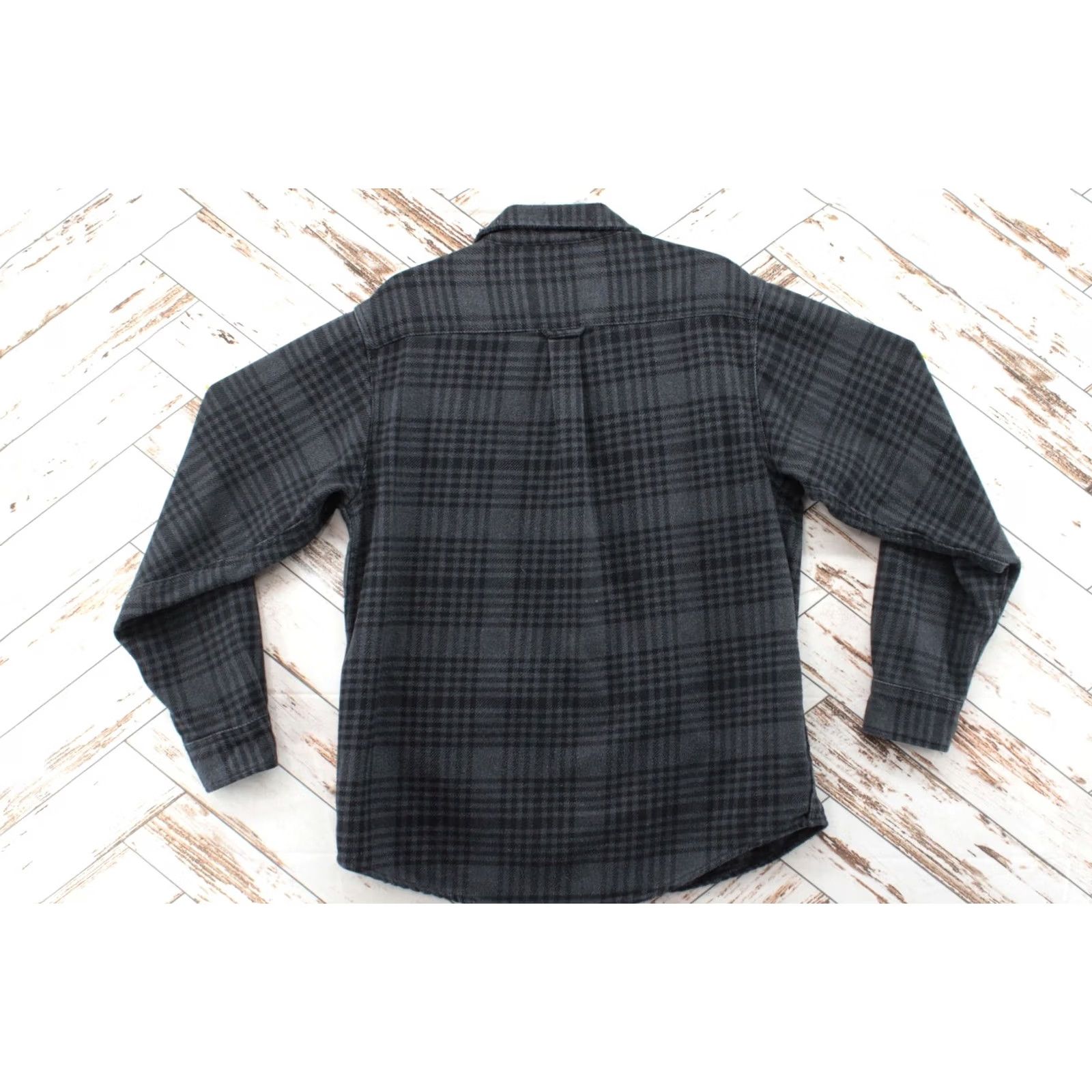 Orvis ORVIS Shirt Mens Large Heavy Flannel Gray Black Plaid Button Up Shacket Pockets Size US L / EU 52-54 / 3 - 3 Thumbnail