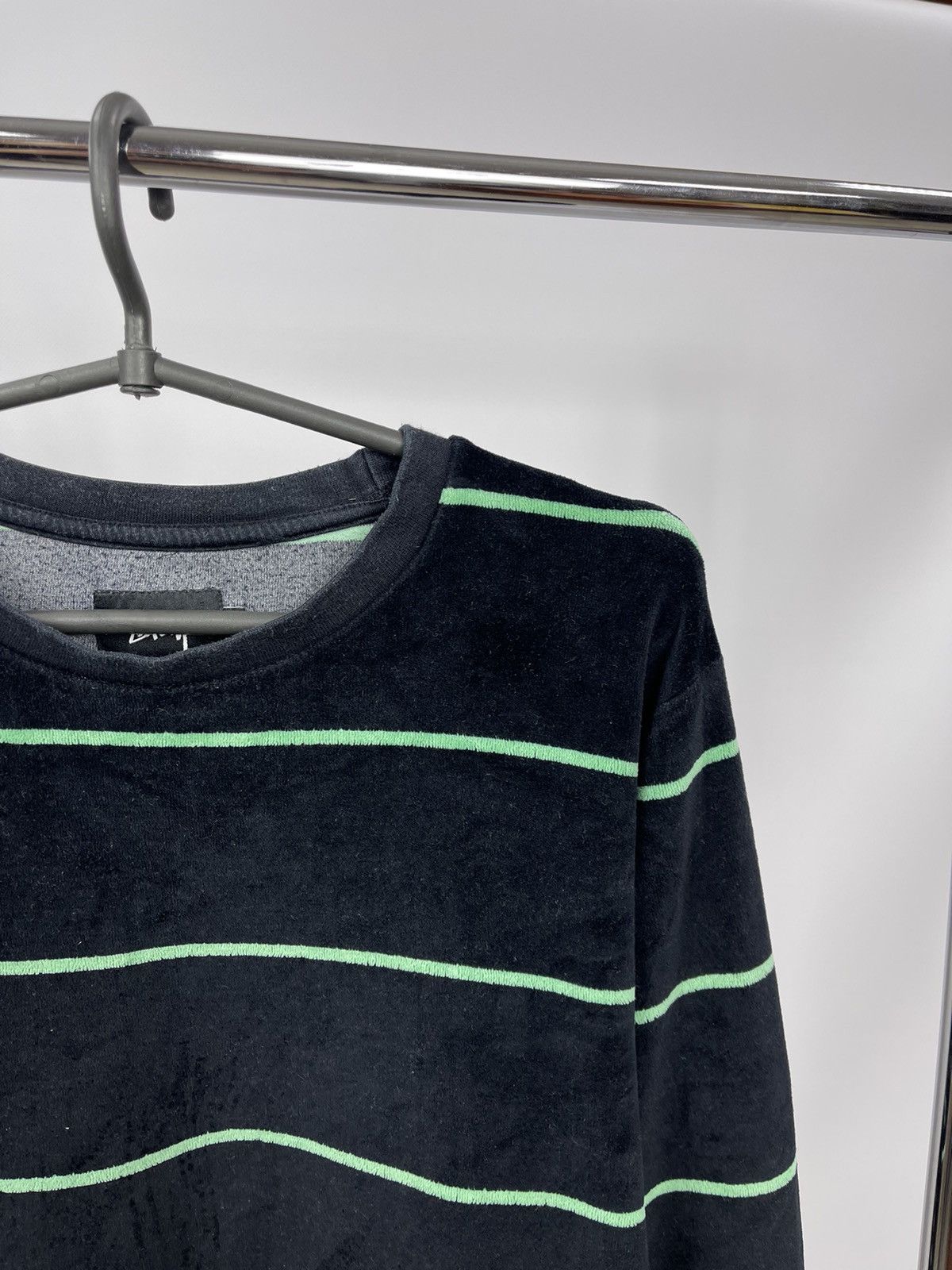 Stussy Stussy Sweatshirt Size S Made in India Terry Cloth Women’s Size S / US 4 / IT 40 - 2 Thumbnail