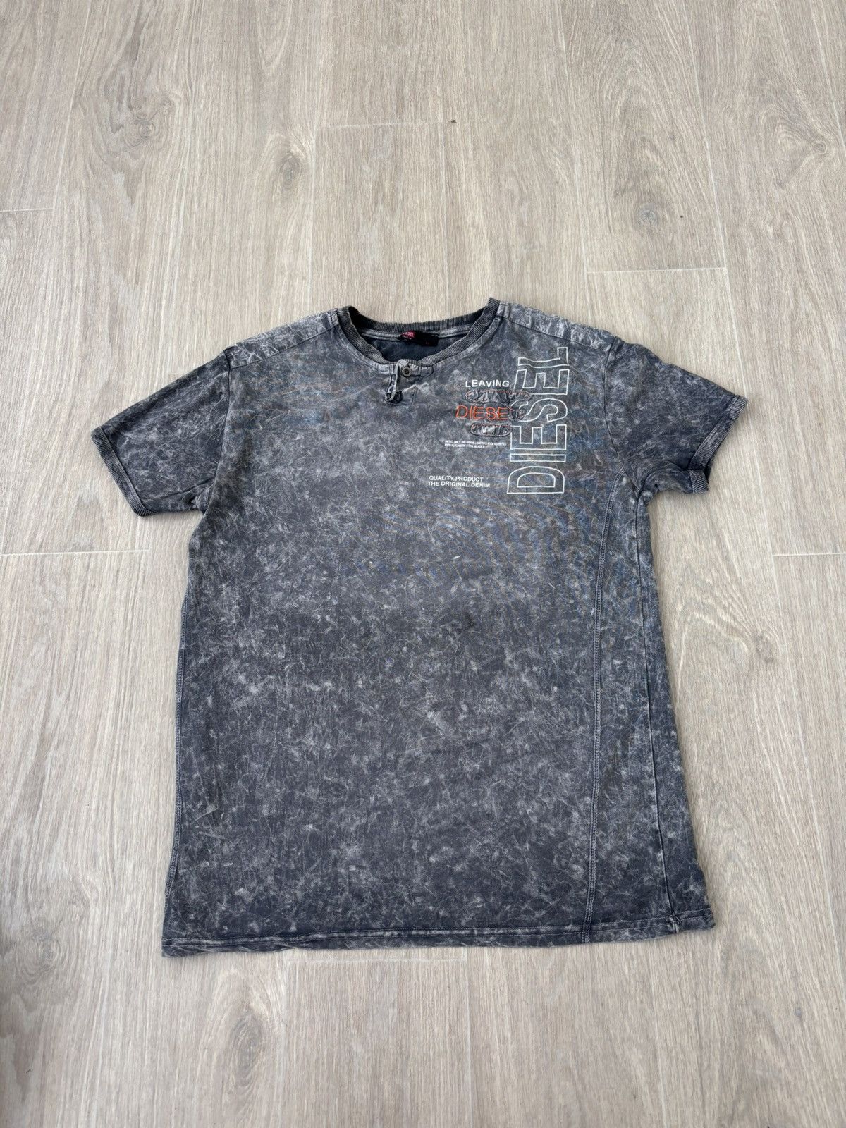 Diesel Vintage Diesel y2k t shirt rare Size US M / EU 48-50 / 2 - 1 Thumbnail
