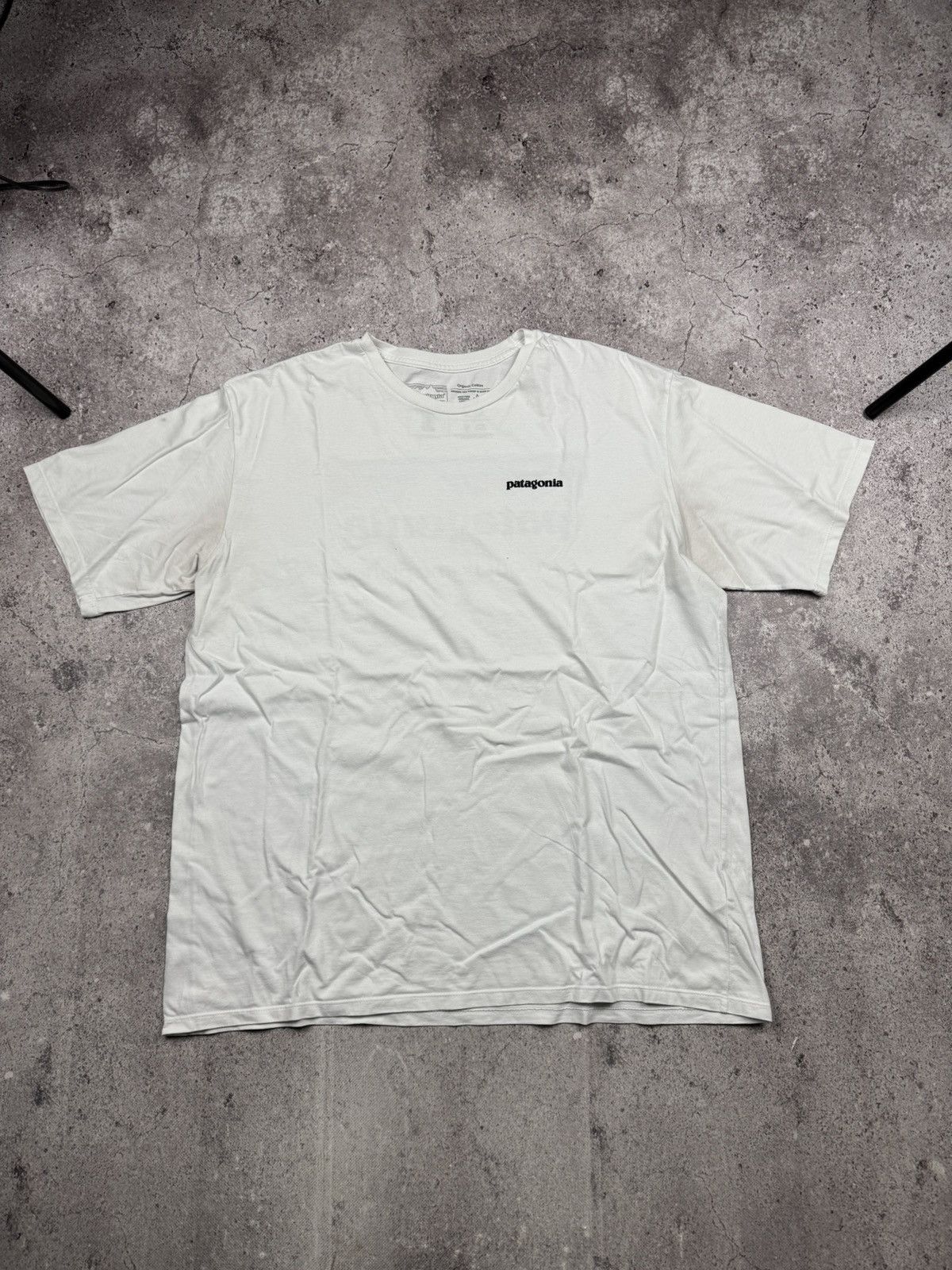 Patagonia Vintage Patagonia Y2K Big Logo T-Shirt Tee Arcteryx Style Size US L / EU 52-54 / 3 - 3 Thumbnail