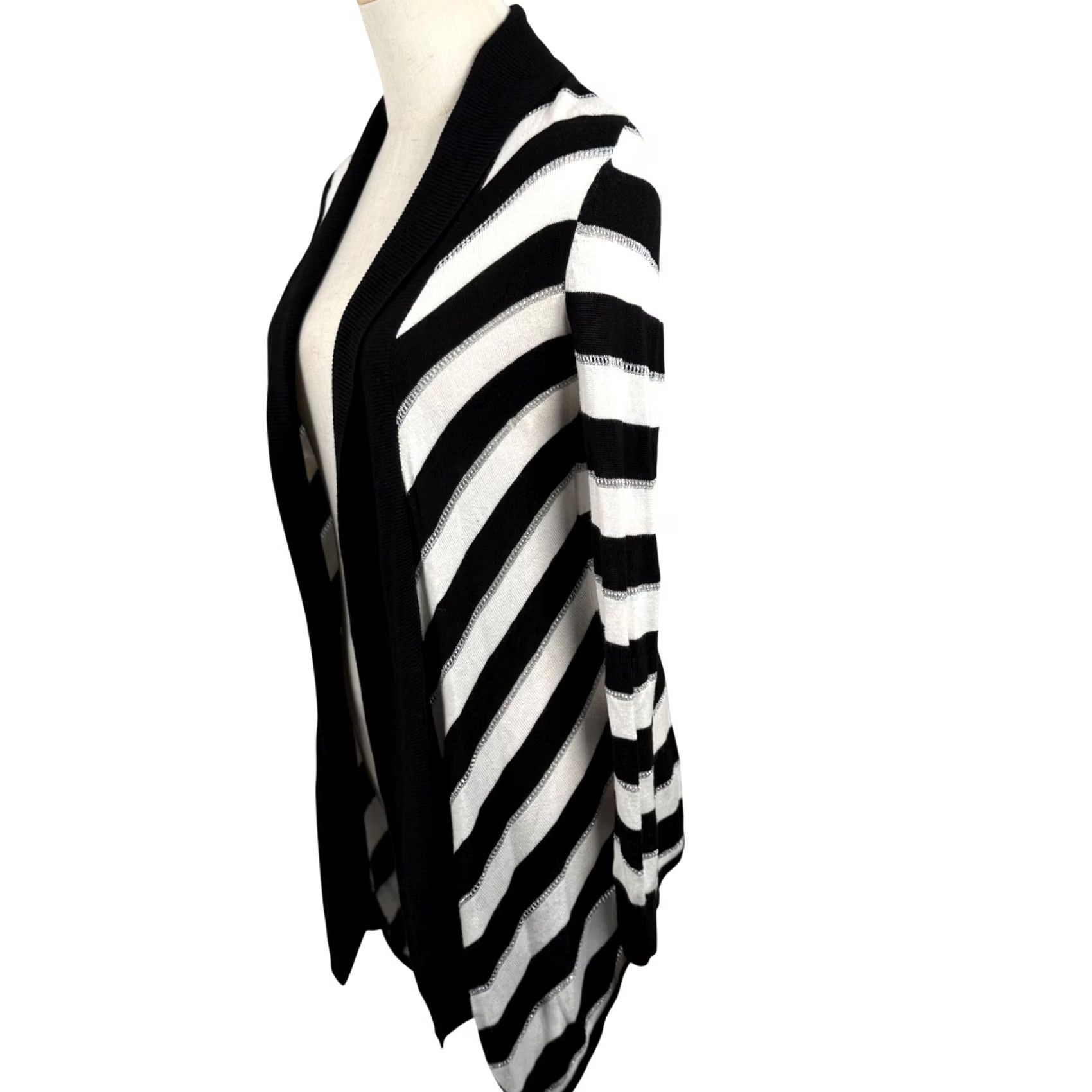 White House Black Market White House Black Market Cardigan XS Striped Knit Open Front Multicolor Black White Silver Metals Size XS / US 0-2 / IT 36-38 - 2 Thumbnail