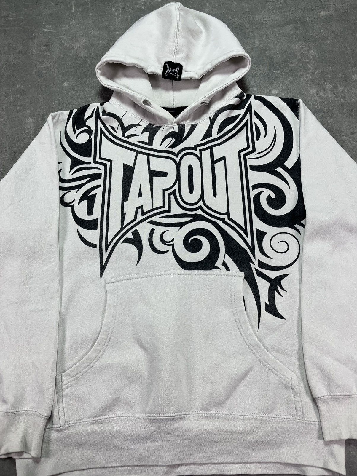 Tapout Tapout Big Tribal Printed Logo Hoodie XL L Affliction Size US XL / EU 56 / 4 - 7 Thumbnail