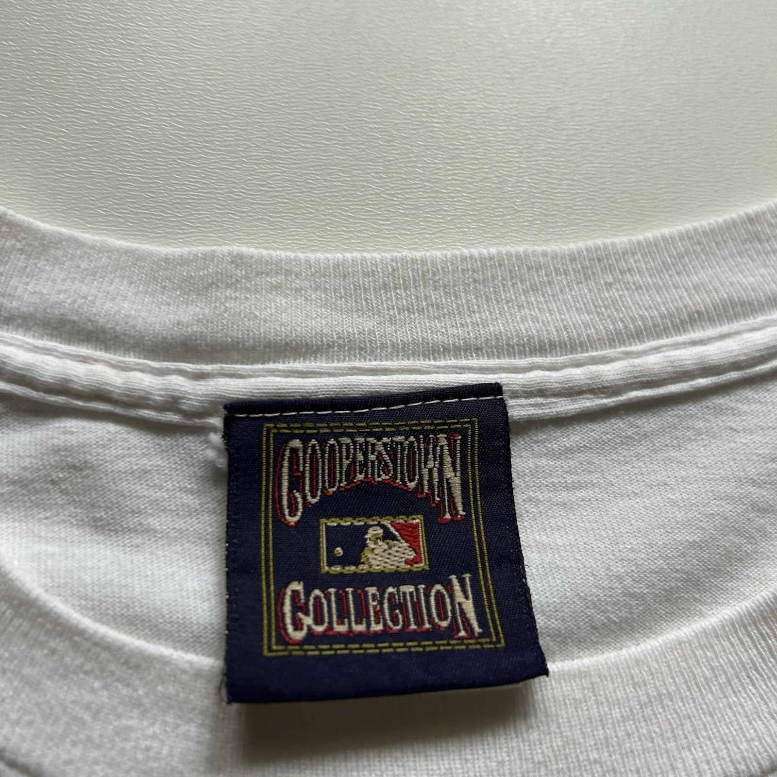 Majestic Cleveland Indians Majestic T-Shirt 2XL Vintage Y2K MLB Rare Size US XXL / EU 58 / 5 - 5 Thumbnail