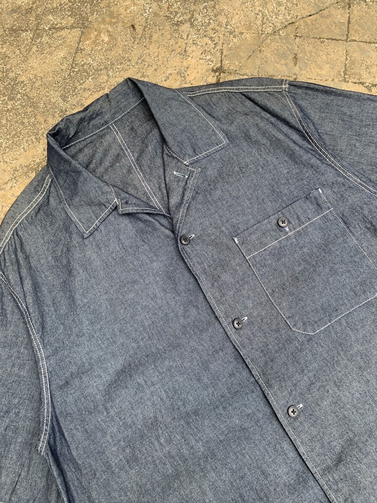 GU × Japanese Brand × Uniqlo GU Global Uniqlo Japan Denim Like Blue Oversize Shirt Size US L / EU 52-54 / 3 - 3 Thumbnail