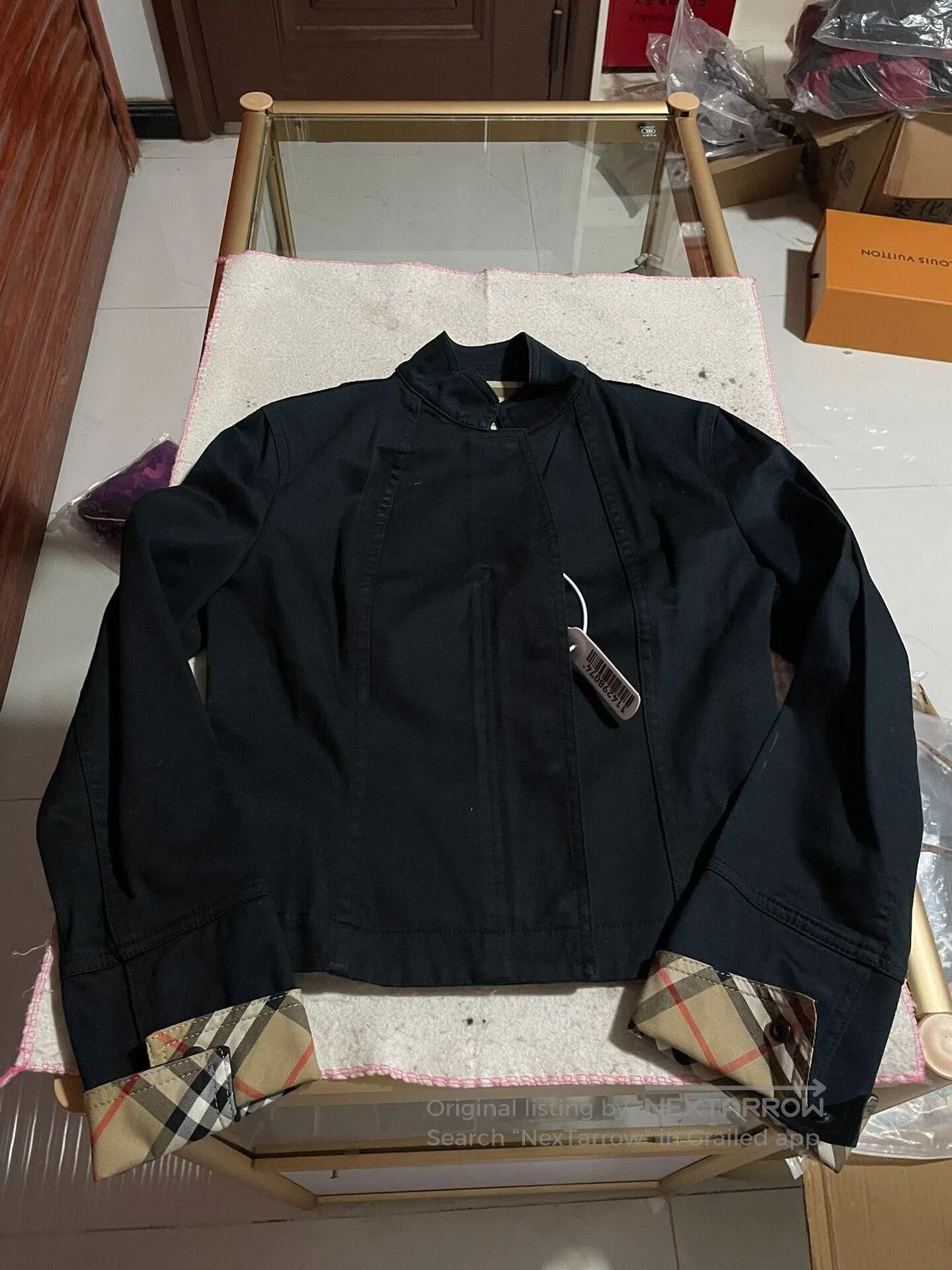 Burberry Burberry Black Short Coat UK6. Size XS / US 0-2 / IT 36-38 - 1 Thumbnail