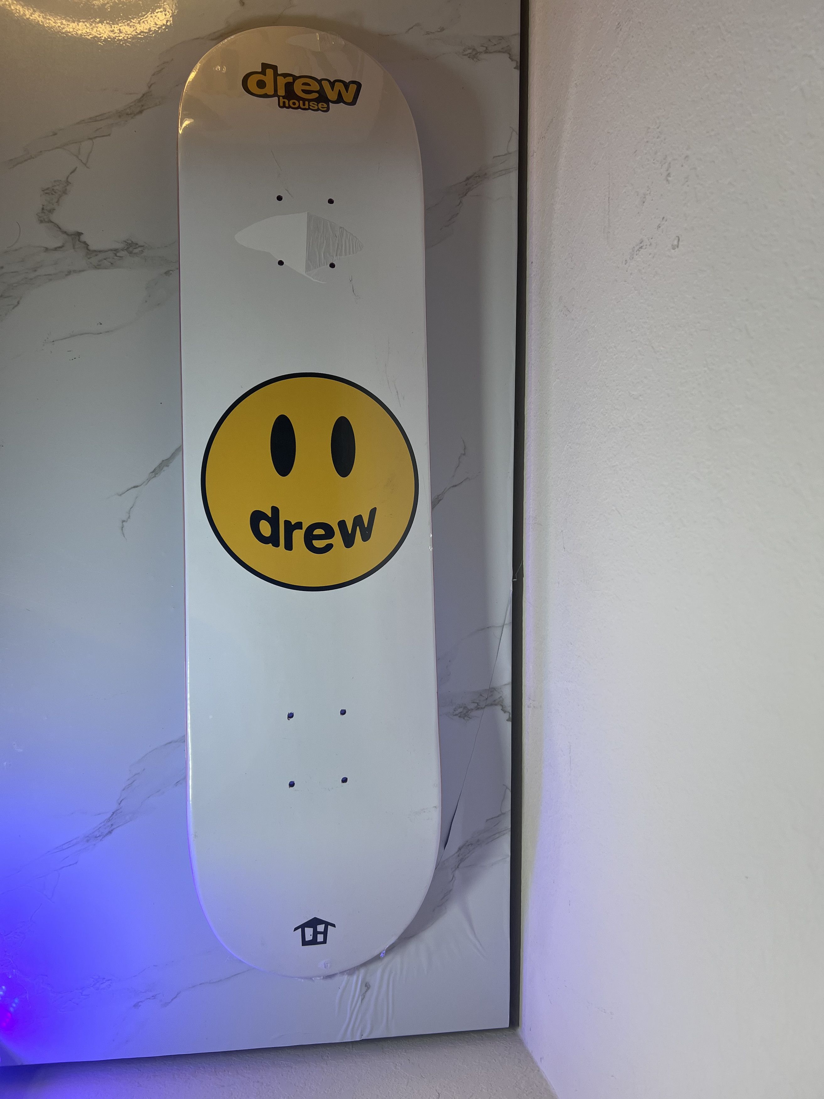 その他 drew house mascot skatedeck white Drew House × Justin Bieber Drew House 8” White Skate Deck | Grailed