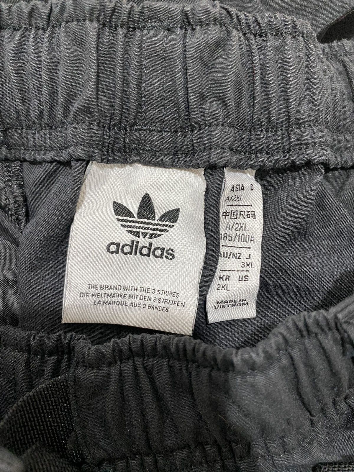 Adidas 🤜🏻Sold🤛🏻Adidas Adventure Cargo Pants Size US 40 / EU 56 - 5 Thumbnail