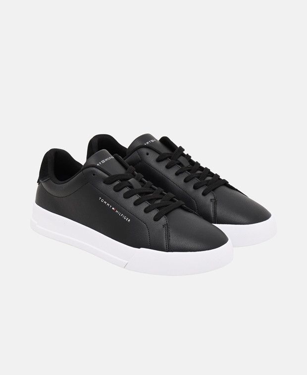 Court Sneakers