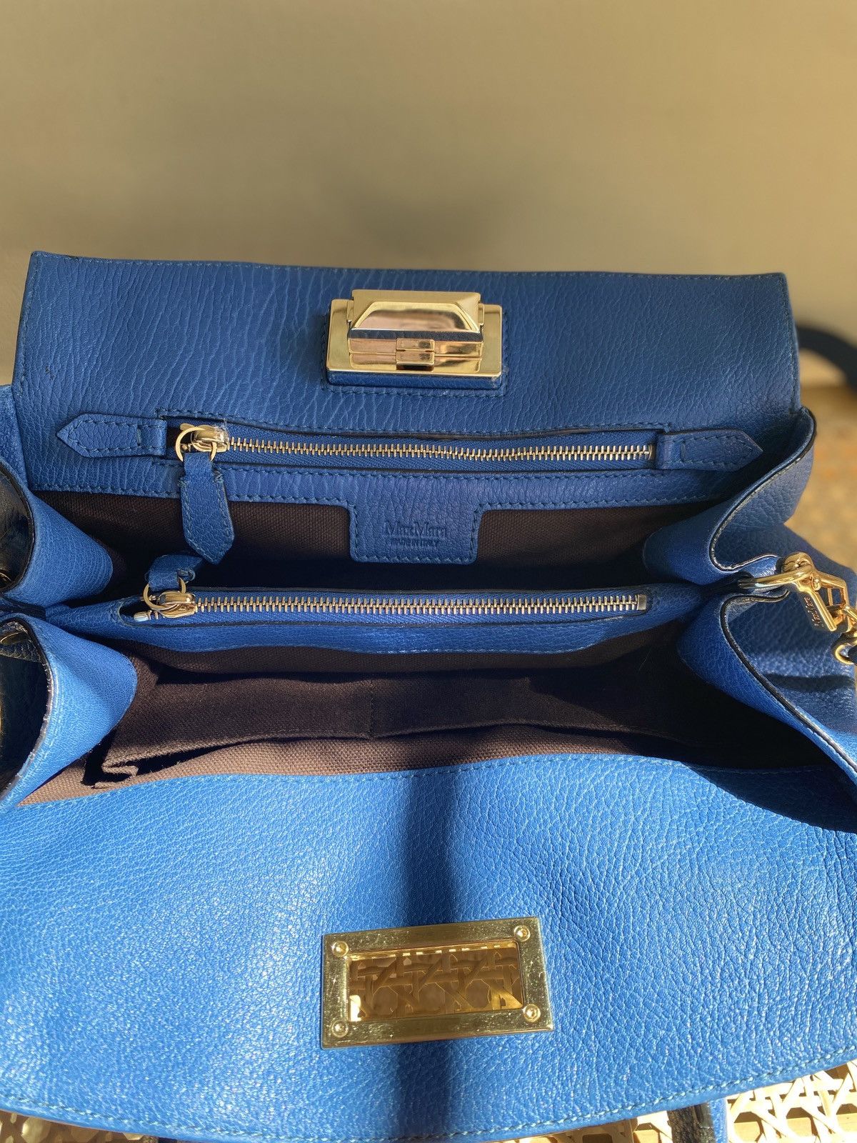 Max Mara Max Mara, blue, pebbled leather convertible bag Size ONE SIZE - 6 Thumbnail