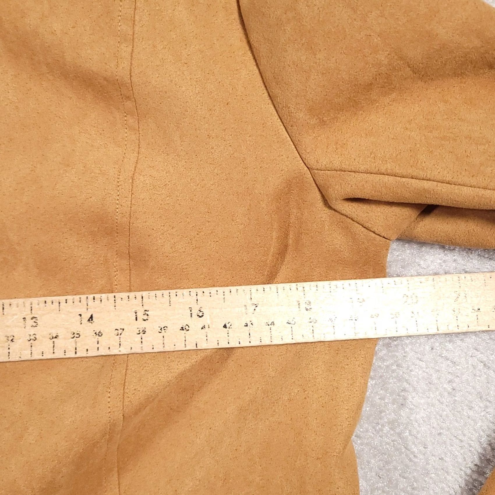Vintage Studio Works Faux Suede Button Up Shirt Women's 8 Tan Long Sleeve Collared Lined Shirt Size M / US 6-8 / IT 42-44 - 6 Thumbnail