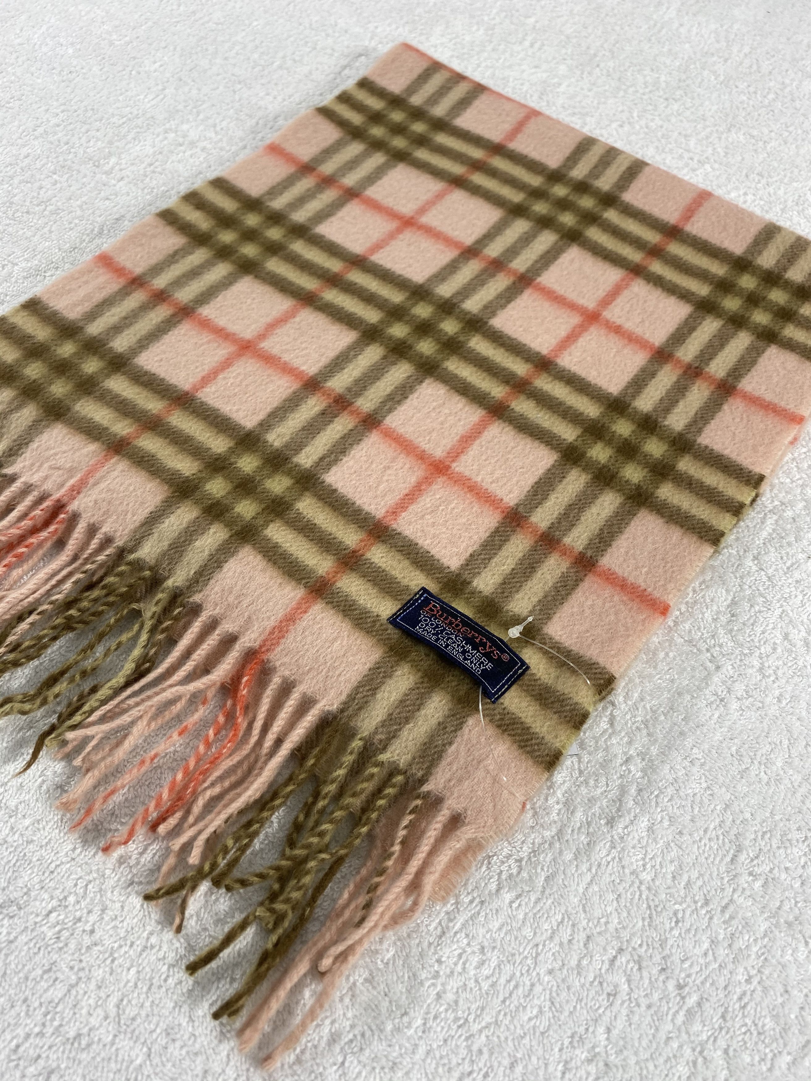 Burberry Vintage Burberry Scarf/Muffler/Neckwear MF774 Size ONE SIZE - 3 Thumbnail