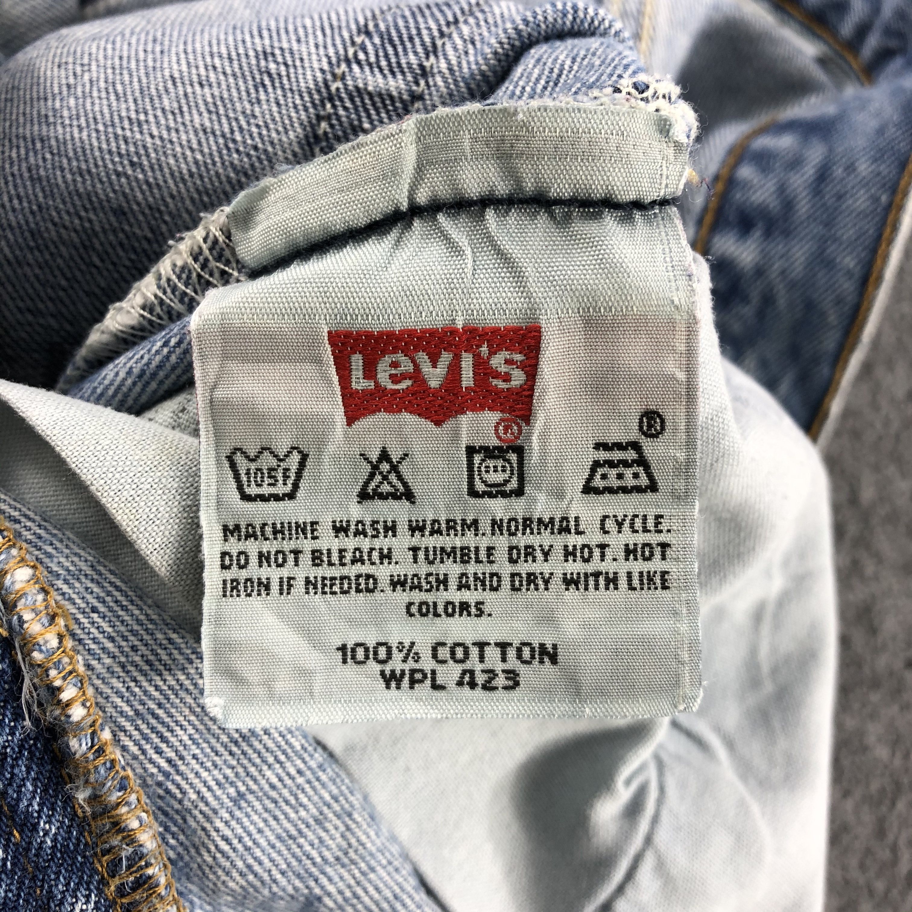 Levi's 90s Vintage Blue Wash Levis 501 Jeans-J1468 Size US 35 - 13 Thumbnail