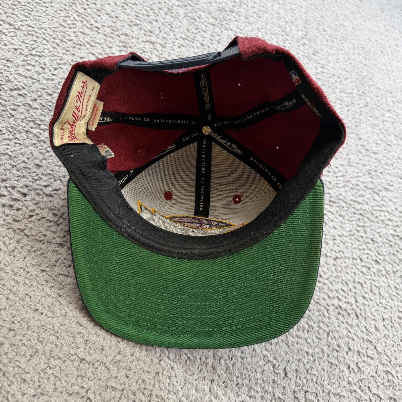 Mitchell & Ness Cleveland Cavaliers Mitchell & Ness Snapback Hat NBA Cap Size ONE SIZE - 4 Thumbnail