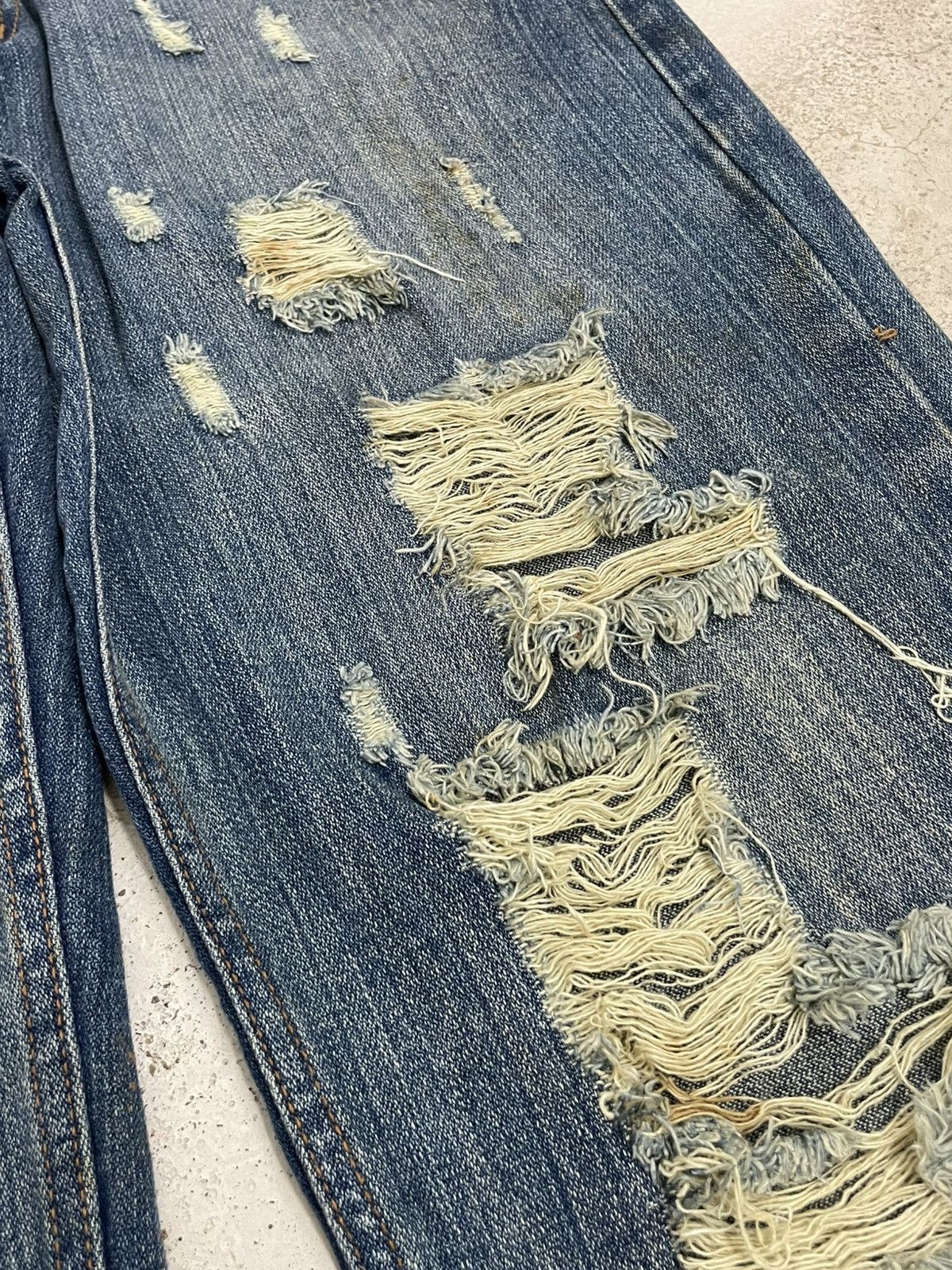 Japanese Brand Nylaus Distressed Rusty Denim Heavy Stitching Font Y2K Size US 32 / EU 48 - 10 Thumbnail