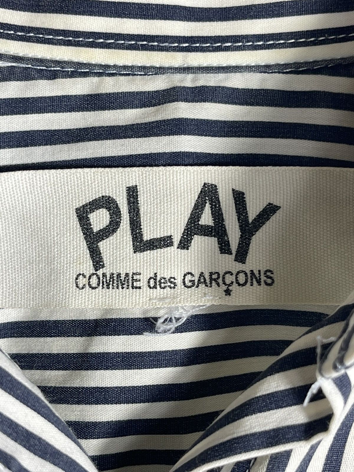 Comme des Garcons × Japanese Brand × Vintage Vintage Play Comme Des Garcons button shirt Size M / US 6-8 / IT 42-44 - 5 Thumbnail
