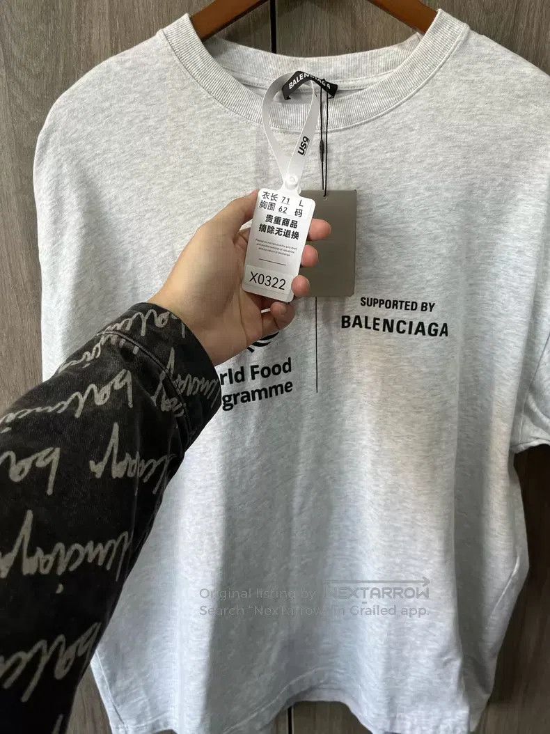Balenciaga Balenciaga Food Grey Short Sleeve Size US L / EU 52-54 / 3 - 3 Thumbnail