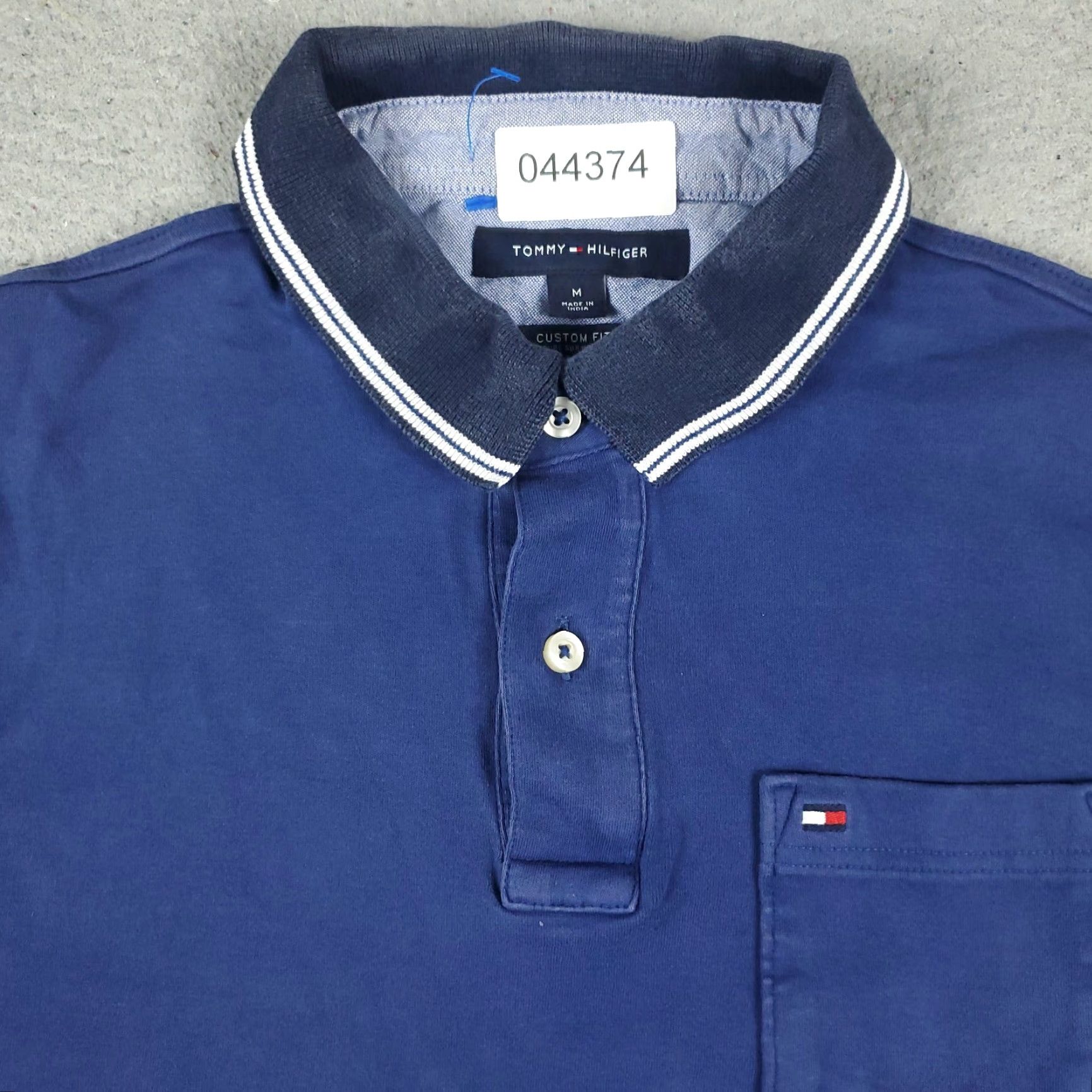 Tommy Hilfiger Tommy Hilfiger Polo Shirt Mens Medium Blue Casual Short Sleeve Activewear Size US M / EU 48-50 / 2 - 2 Thumbnail