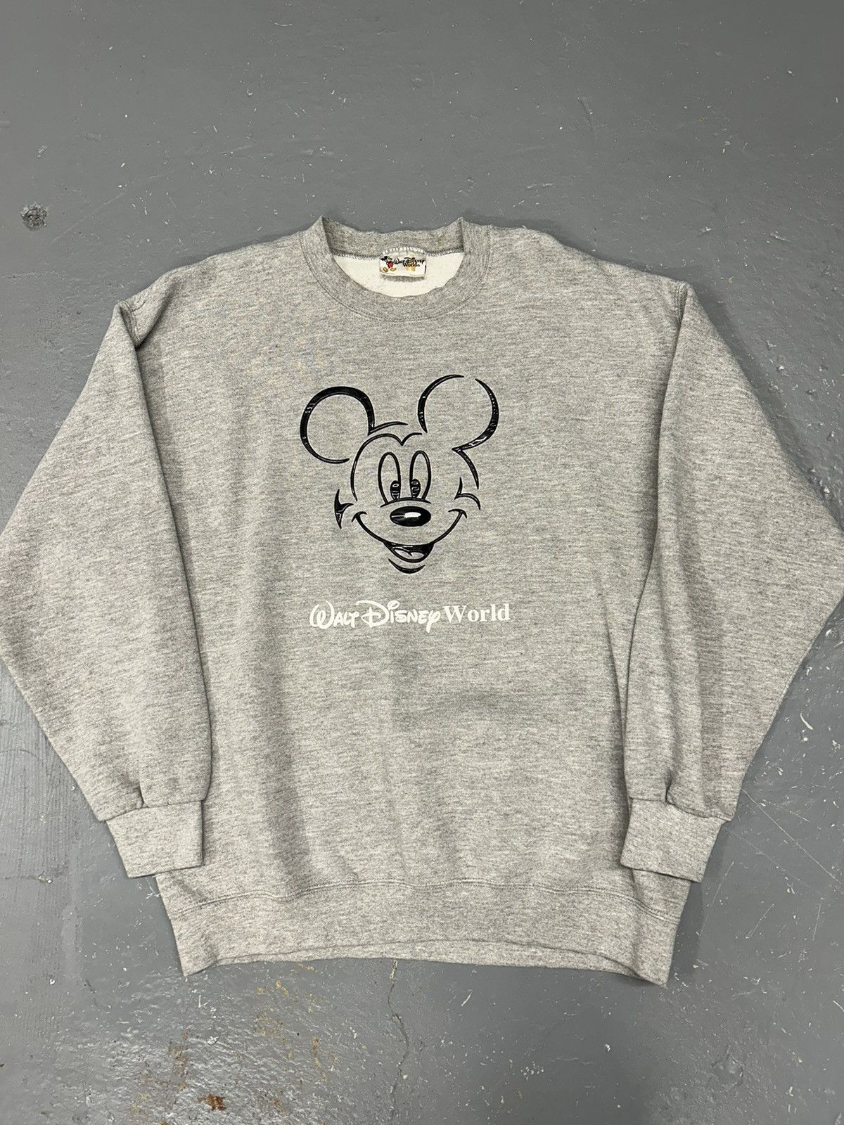 Disney × Mickey Mouse × Vintage Crazy Vintage Essential Grey Disney Mickey Mouse Crewneck Size US L / EU 52-54 / 3 - 1 Thumbnail