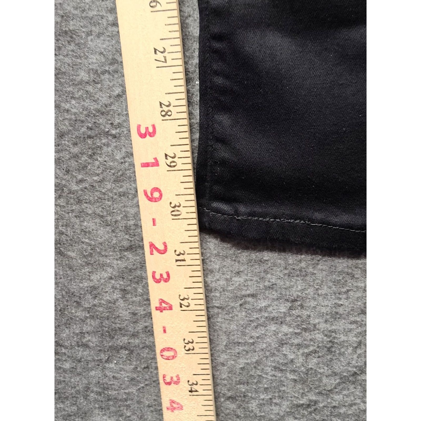 Levi's Levi's 724 Jeans Womens 6 Short 28x30 Slim Straight High Rise Black Jeans Slim 90s City Womens Size 28" / US 6 / IT 42 - 7 Thumbnail