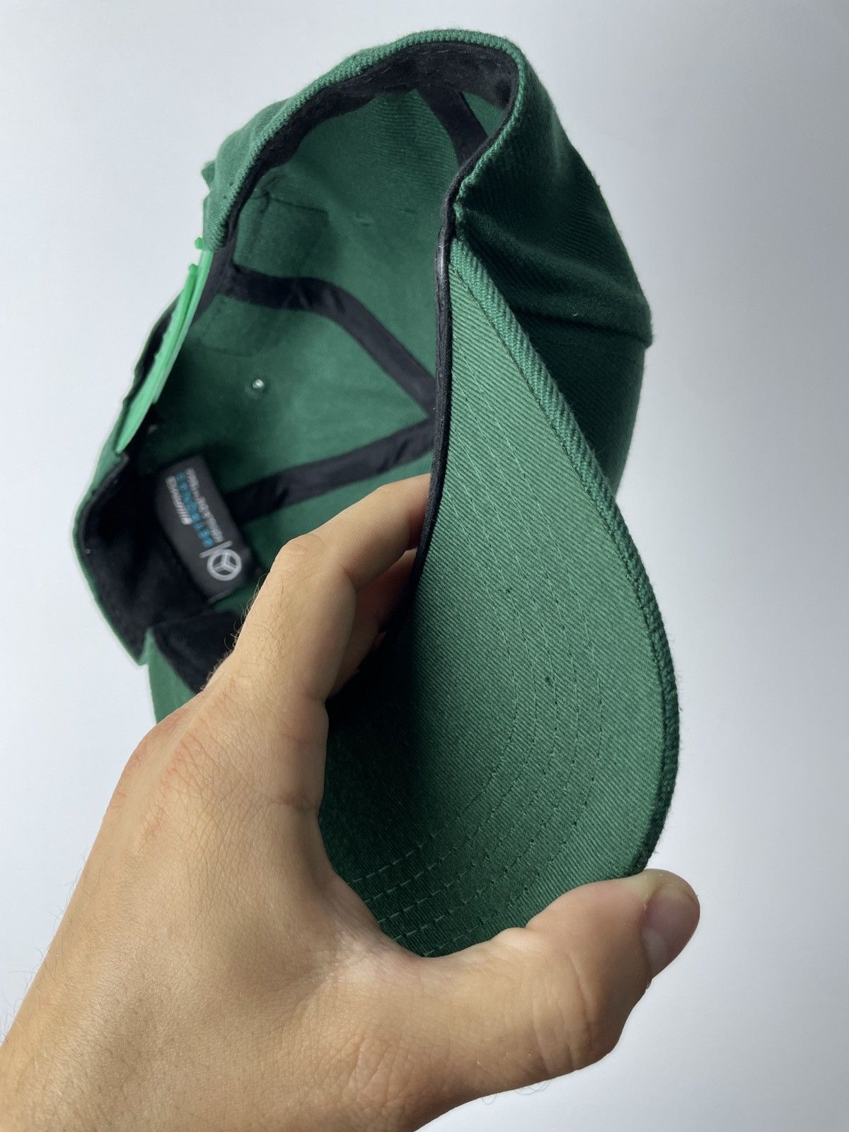 Mercedes-Benz Vintage Formula 1 Mercedes benz AMG petronas cap Size ONE SIZE - 12 Thumbnail