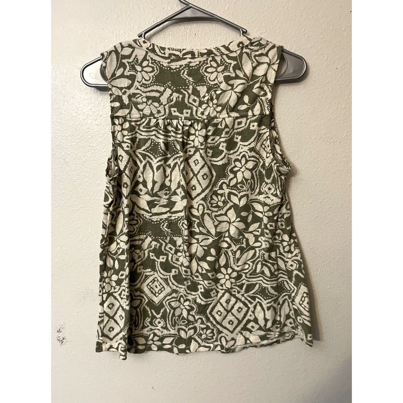 Gloverall Nike Shirt, Sonoma Shirt, Womens, L, Green, Sleeveless, V-Neck, Allover Print, Floral, Casual, Regular fit, T-Shirt, 90s? Size L / US 10 / IT 46 - 2 Thumbnail
