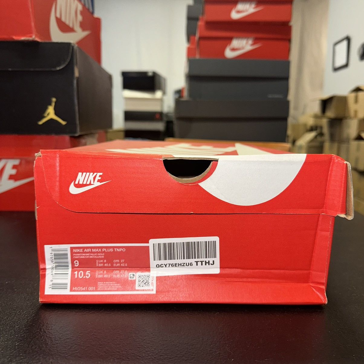 Nike Size 9 - Nike Air Max Plus Tiempo Metallic Gold HV2541-001 Size US 9 / EU 42 - 7 Thumbnail