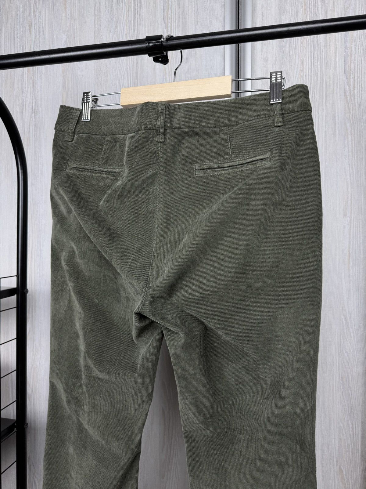Designer Via Masini 80 Firenze Khaki Green flared corduroy pants Size 30" / US 8 / IT 44 - 7 Thumbnail